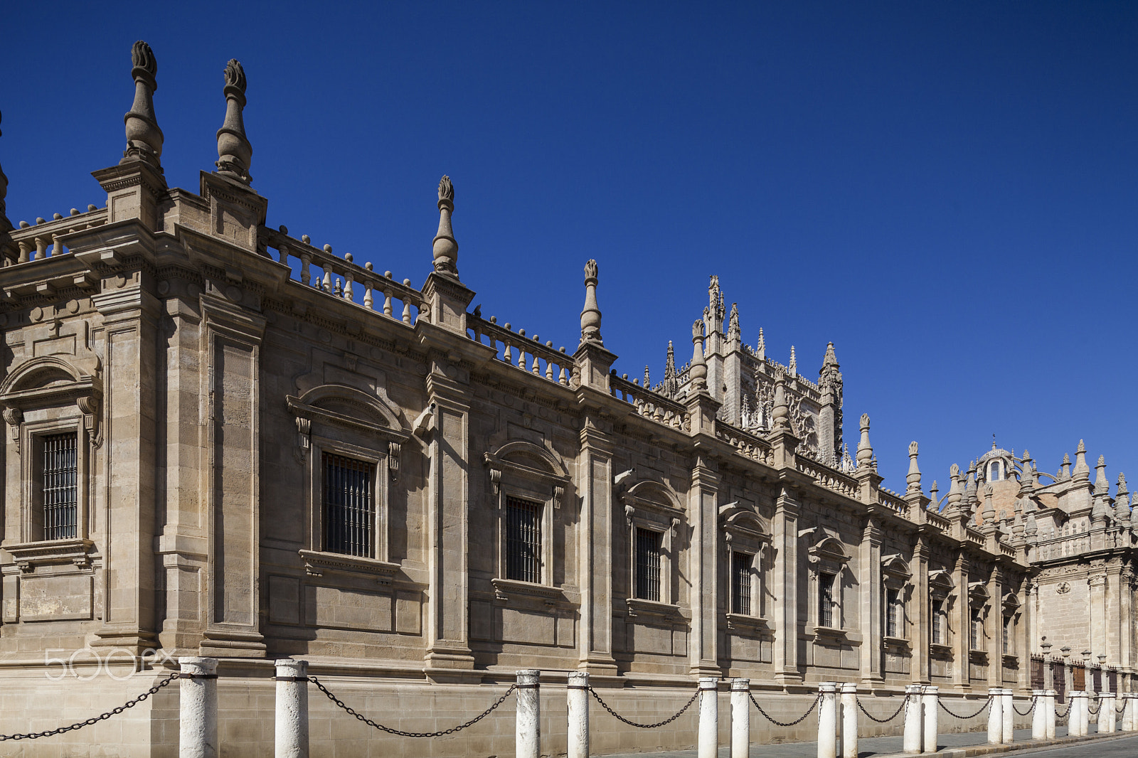 Canon EOS 5D Mark II + Canon TS-E 17mm F4L Tilt-Shift sample photo. South side of seville cathedral, spain photography
