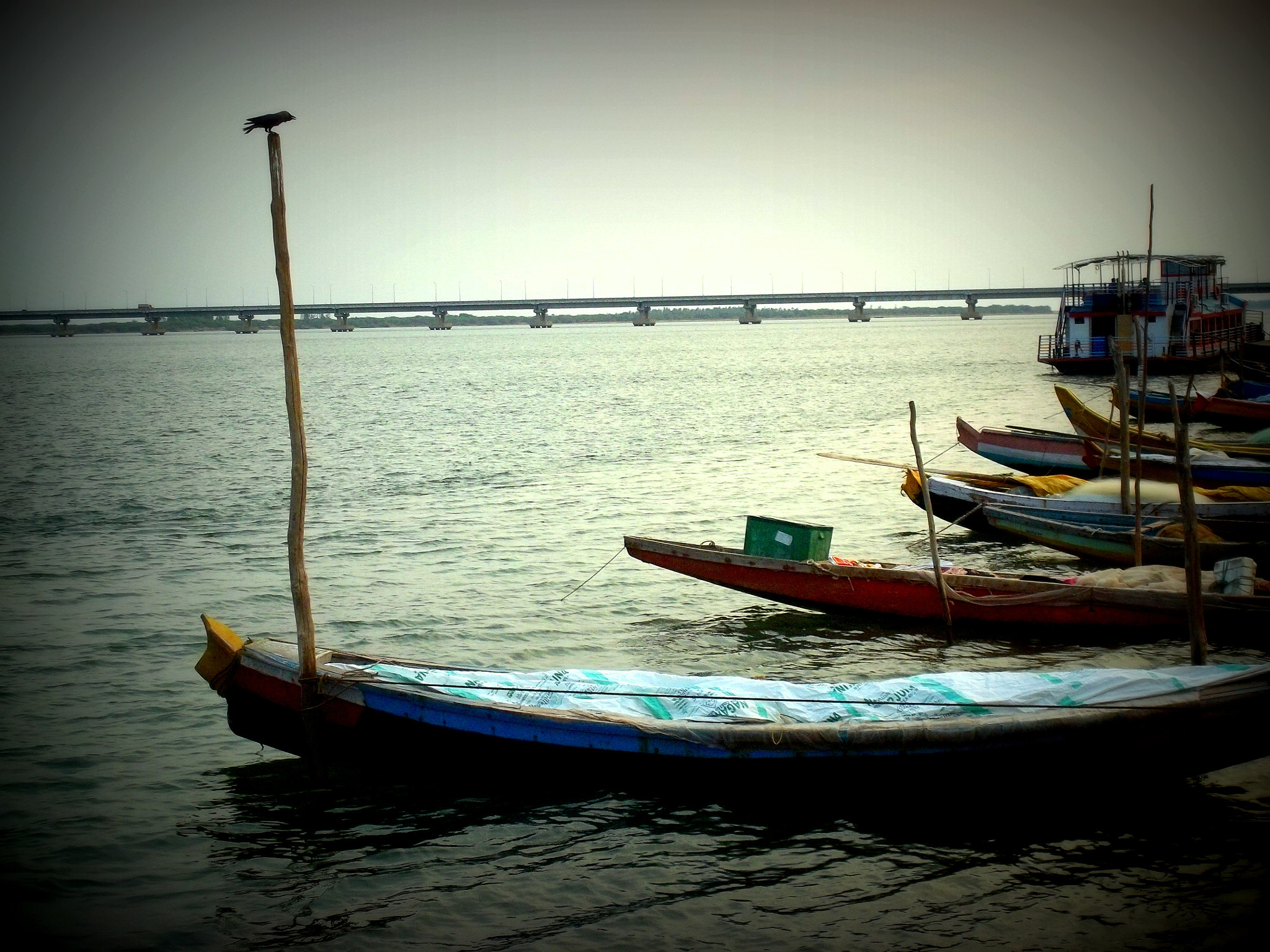 Kodak EASYSHARE M531 DIGITAL CAMERA sample photo. Boats by the bay photography