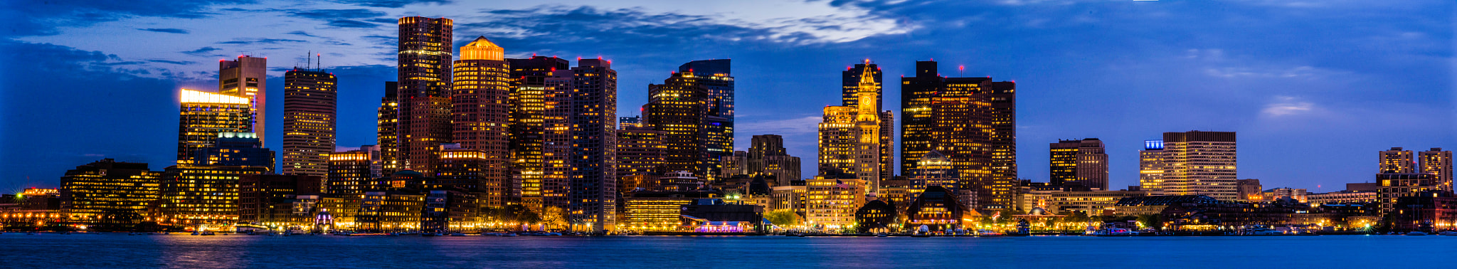 Nikon D7100 + Nikon AF-S Nikkor 85mm F1.4G sample photo. Boston skyline photography