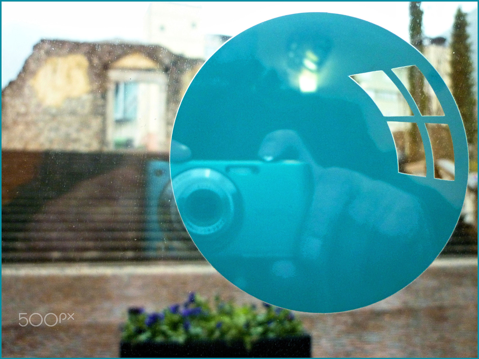 Panasonic DMC-FS62 sample photo. Selfportrait with bubble photography