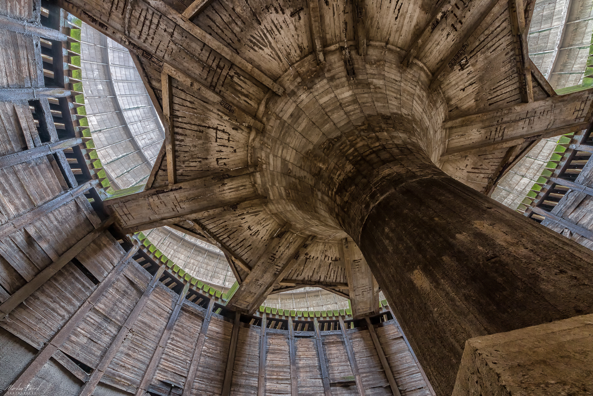 Canon EOS 70D + Sigma 8-16mm F4.5-5.6 DC HSM sample photo. [cooling tower iii] photography