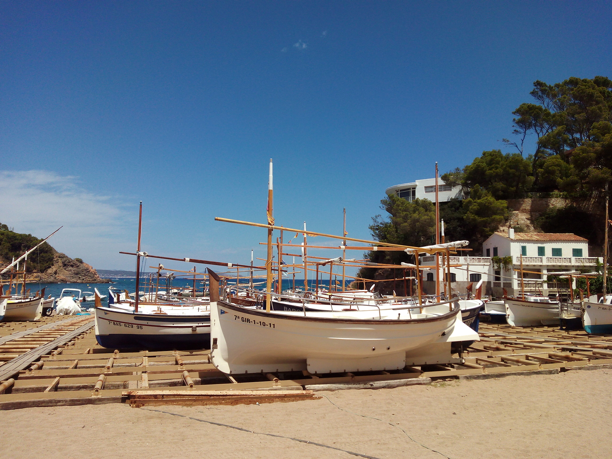 bq Aquaris E5 FHD sample photo