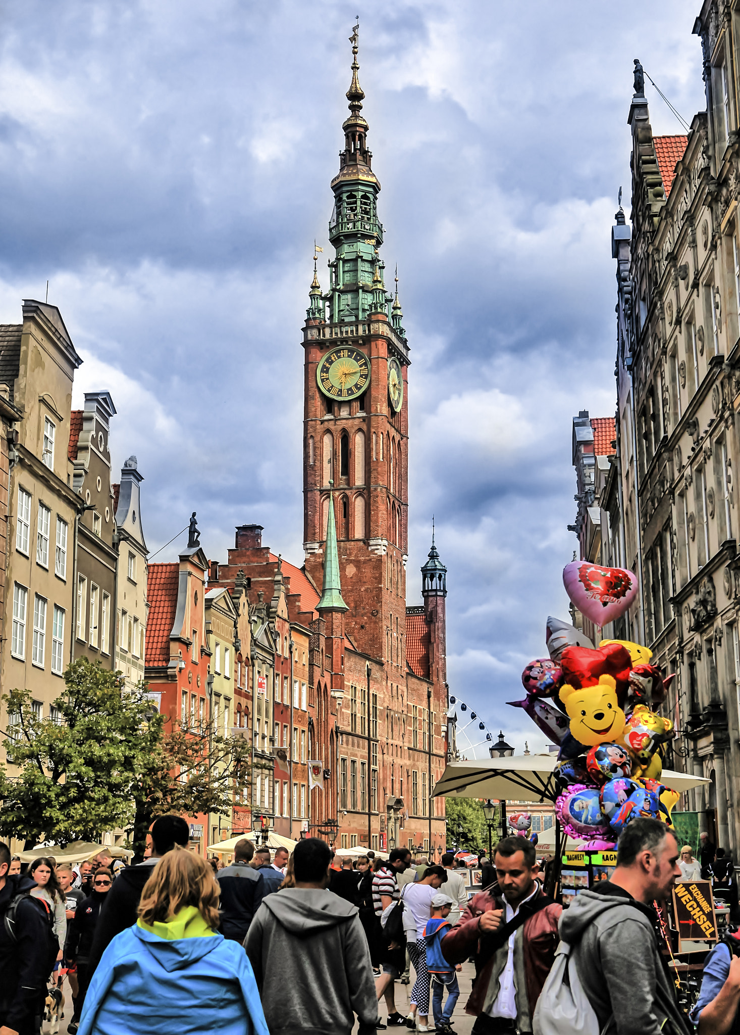 24.0 - 70.0 mm sample photo. Gdańsk - long market photography