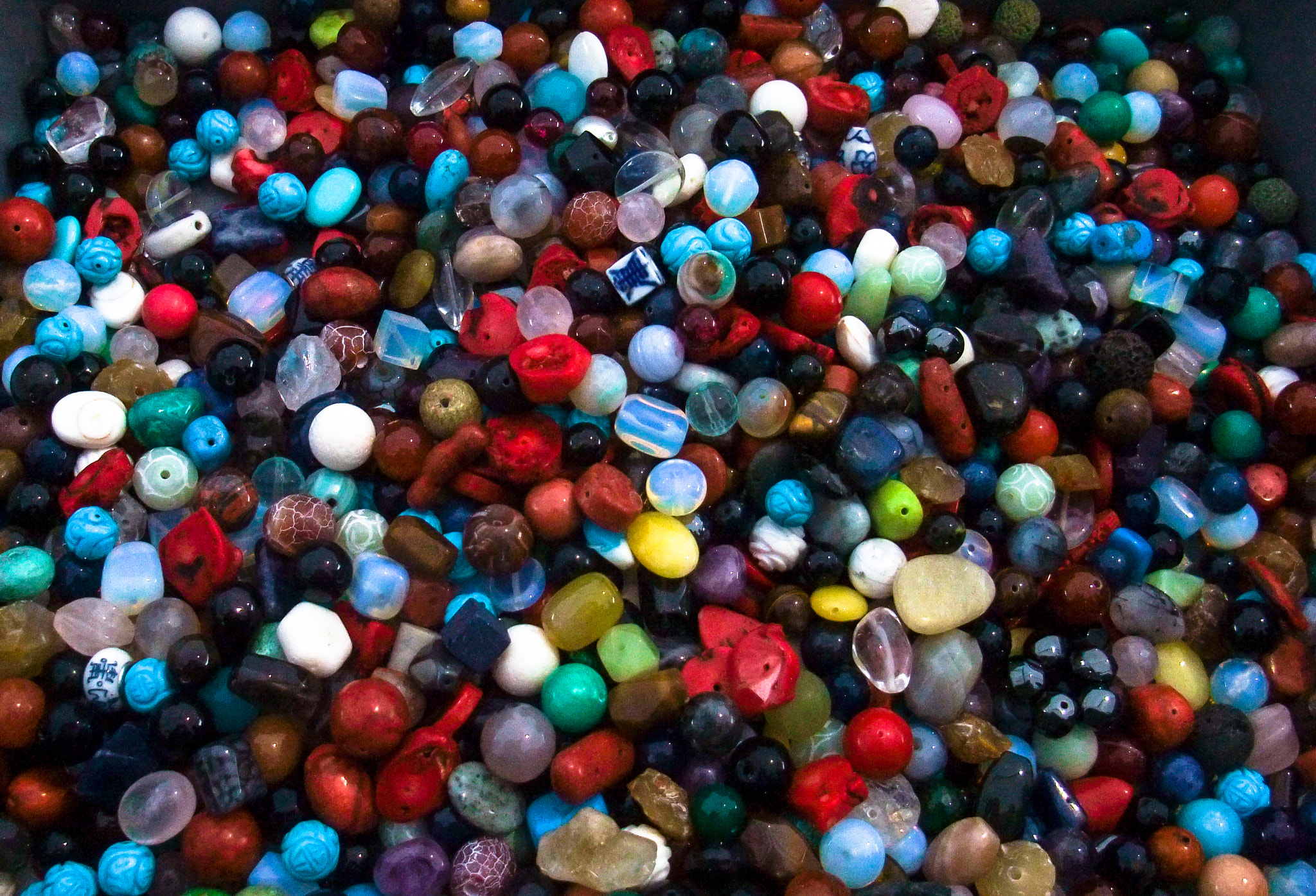 Fujifilm FinePix F200EXR sample photo. Colorful_marbles photography