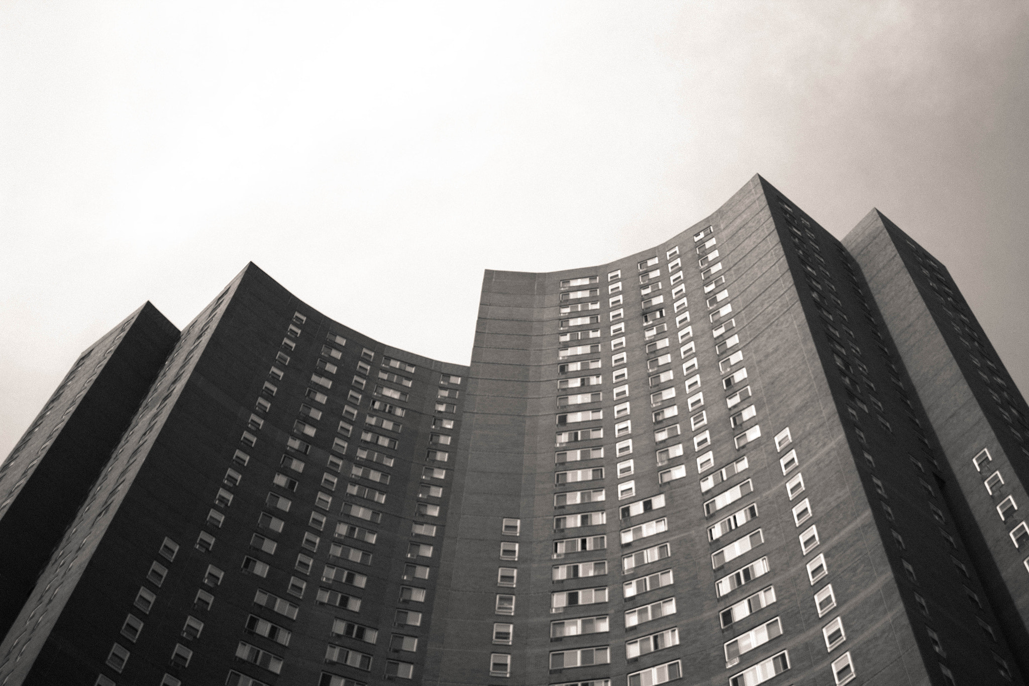 Sigma 18-35mm f/1.8 DC HSM sample photo. Nyc b/w photography