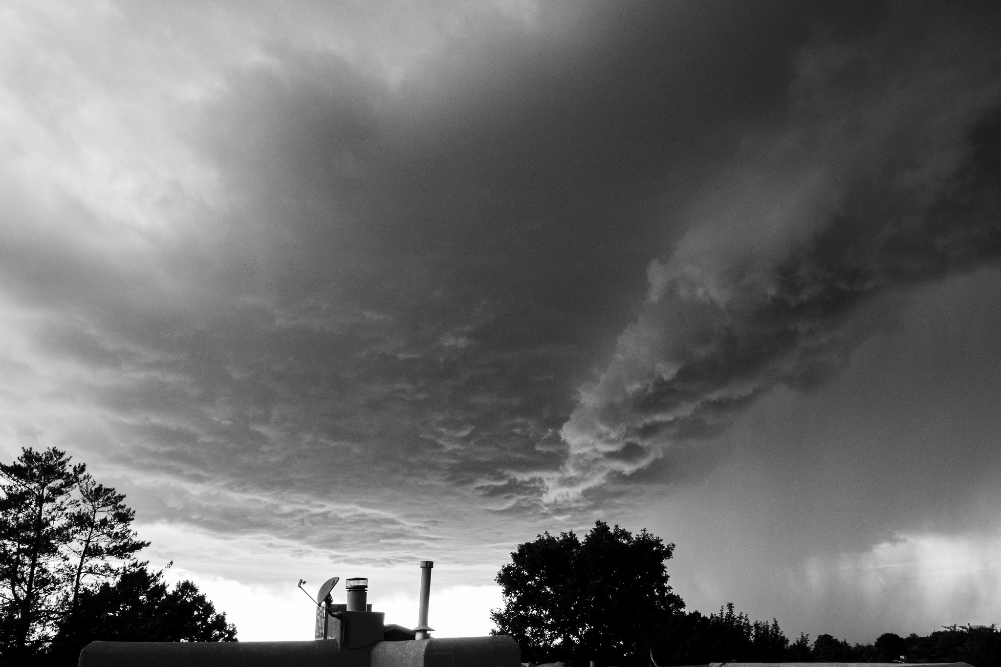 Nikon D810 + Sigma 18-35mm F1.8 DC HSM Art sample photo. Storm photography