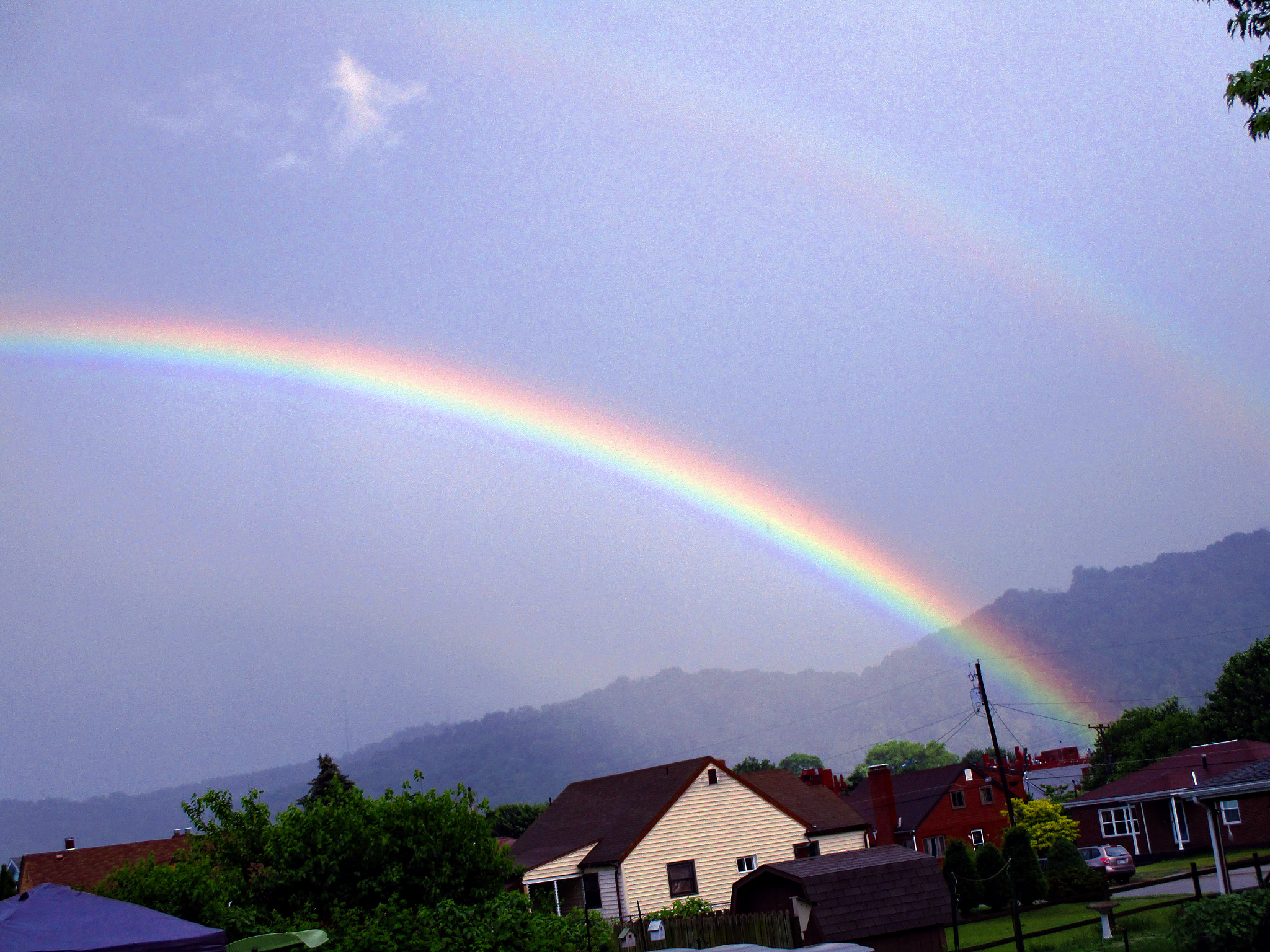 Canon PowerShot ELPH 160 (IXUS 160 / IXY 150) sample photo. Rainbow photography