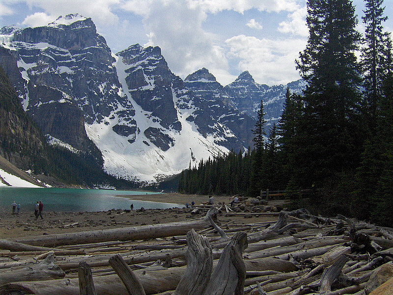 HP PHOTOSMART R927  (V01.00) sample photo. Moraine lake photography
