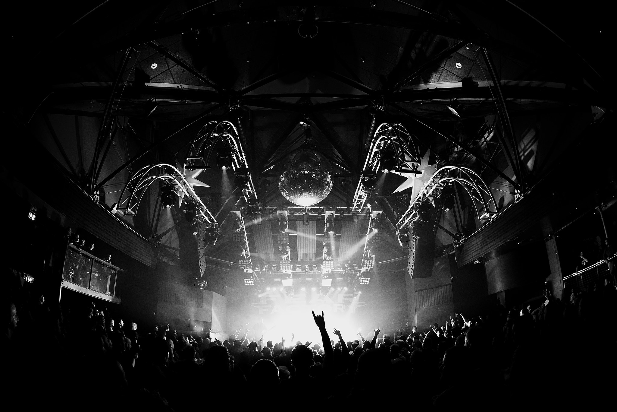 Nikon D800 + Nikon AF Fisheye-Nikkor 16mm F2.8D sample photo. Fear factory regenerator tour photography