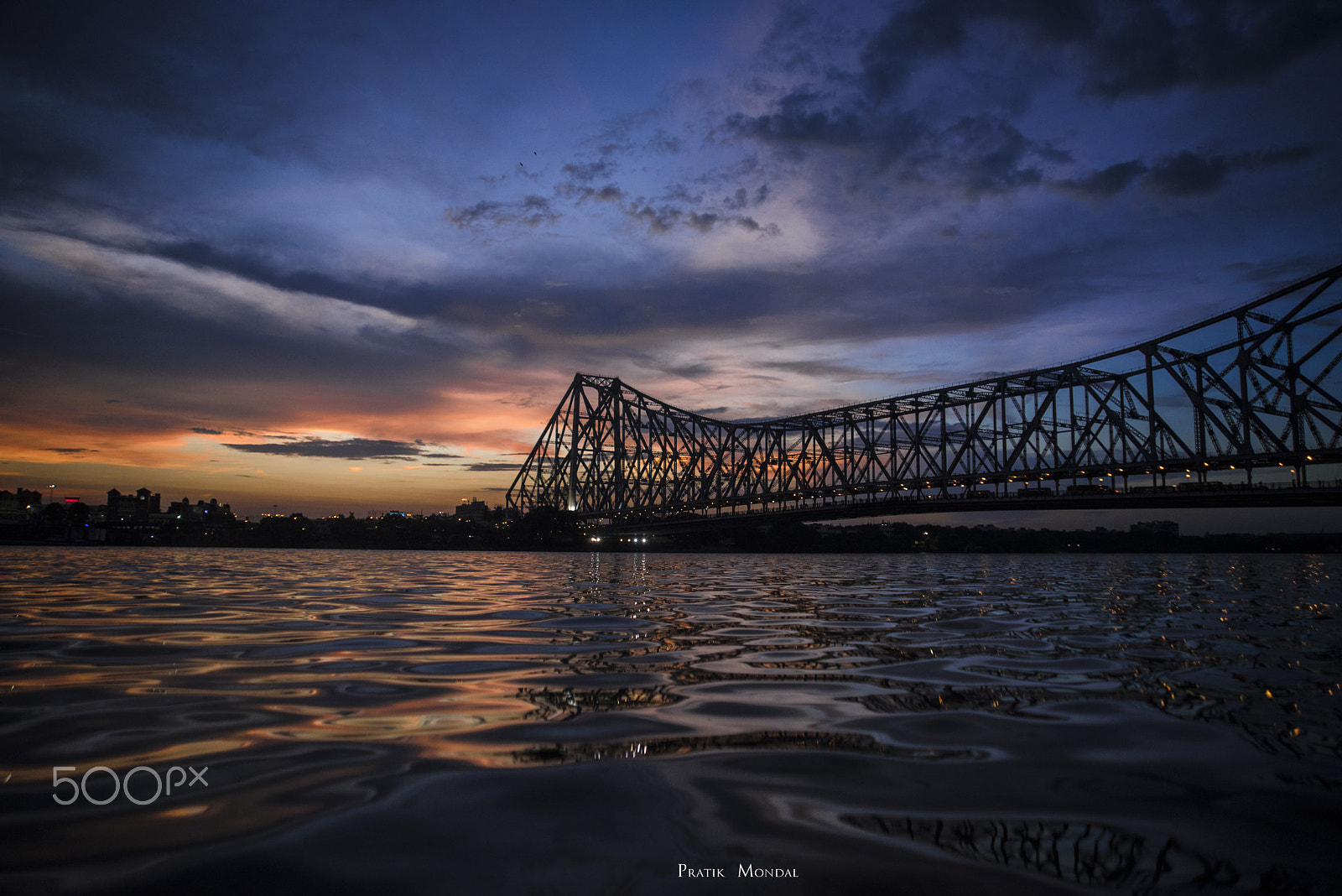 Nikon D750 + AF Zoom-Nikkor 24-120mm f/3.5-5.6D IF sample photo. The bridge photography