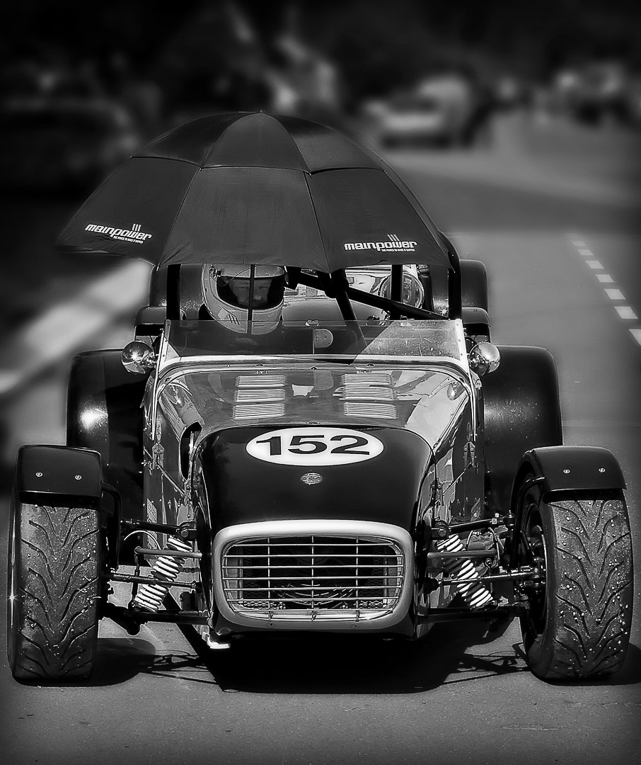 Canon EF 70-300mm F4-5.6 IS USM sample photo. Racing car photography