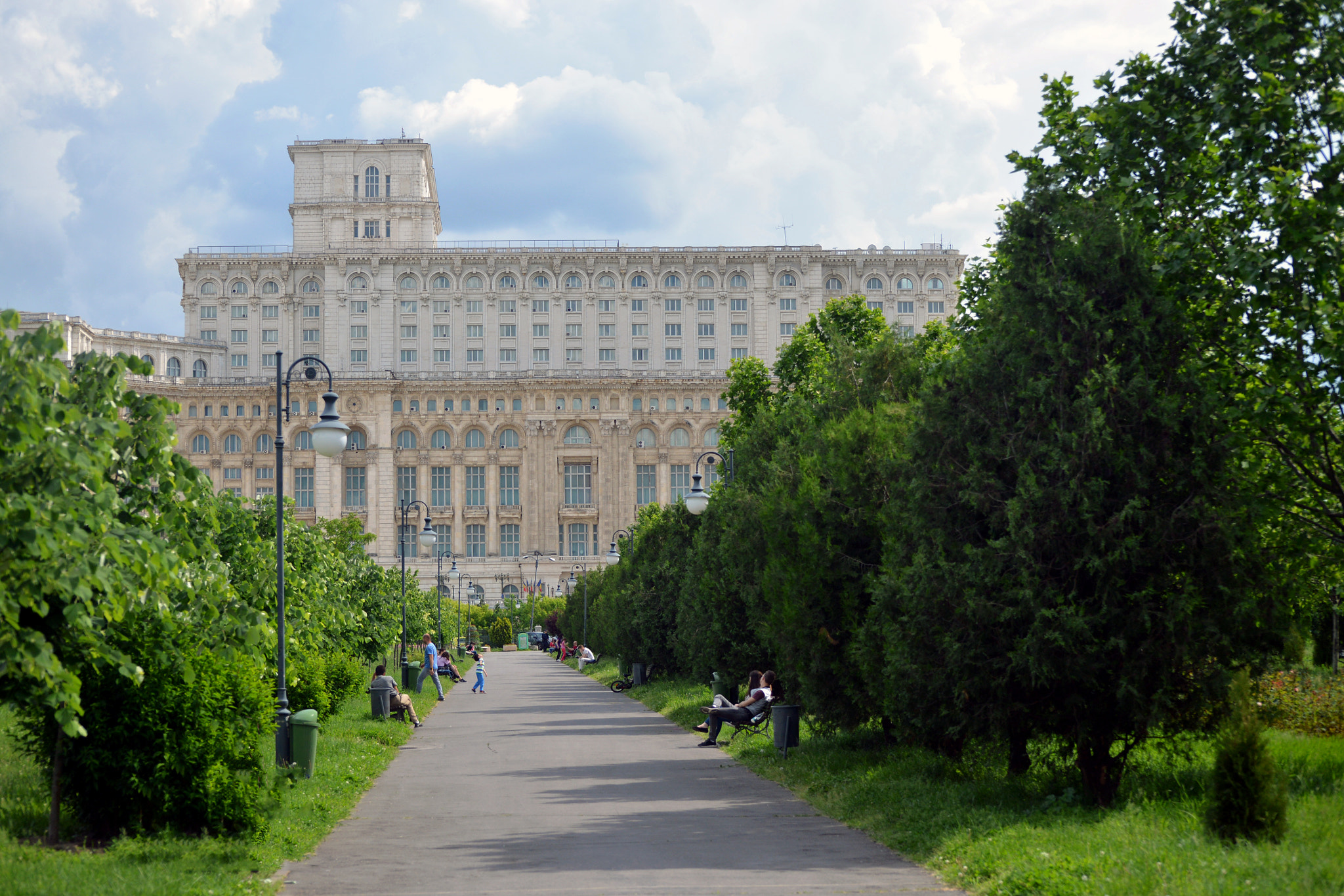 AF Zoom-Nikkor 24-50mm f/3.3-4.5D sample photo. Bucharest, romania photography