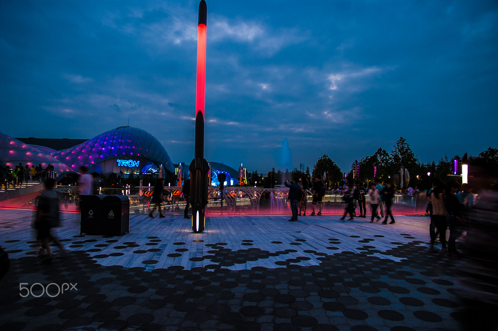 Pentax K20D + Pentax smc DA 14mm F2.8 ED (IF) sample photo. Shanghai disney resort photography