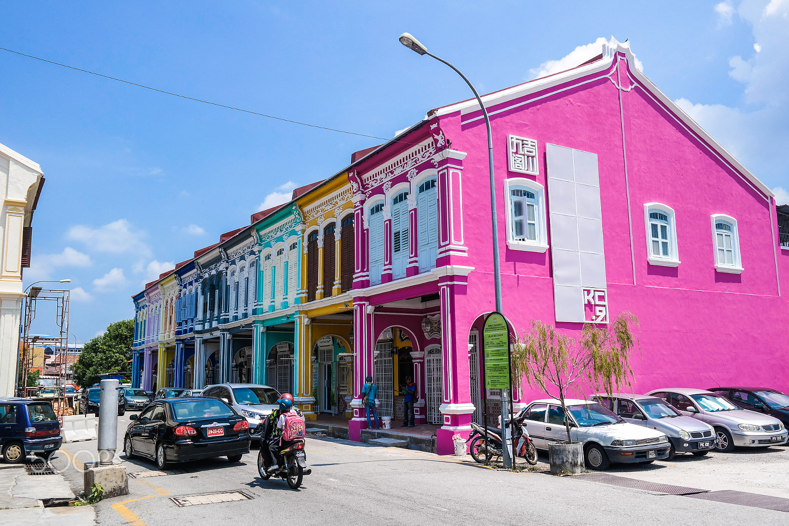 NX 18-55mm F3.5-5.6 sample photo. Colorful heritage photography