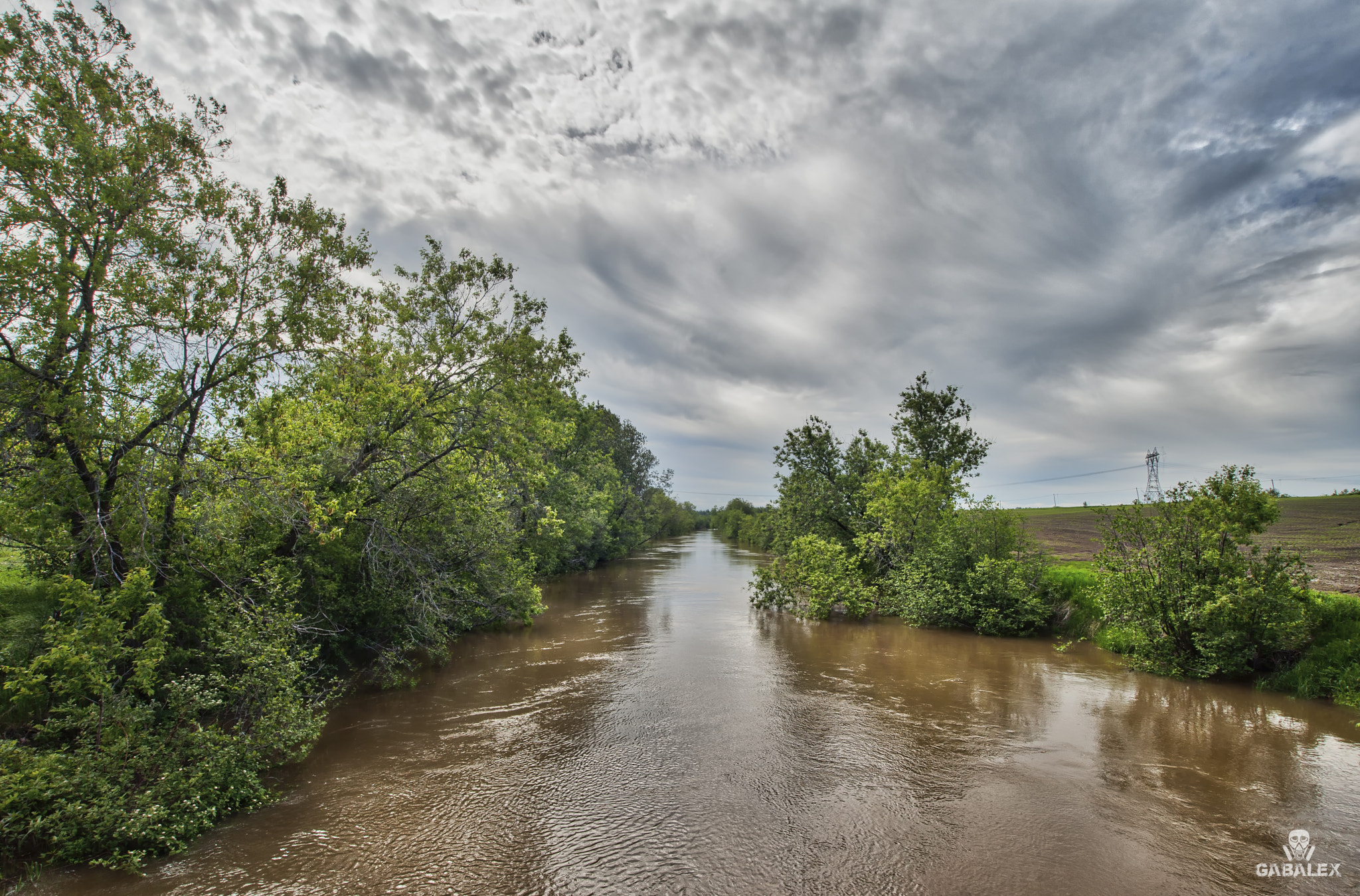 Nikon D700 + Sigma 17-35mm F2.8-4 EX Aspherical sample photo. Envie river photography