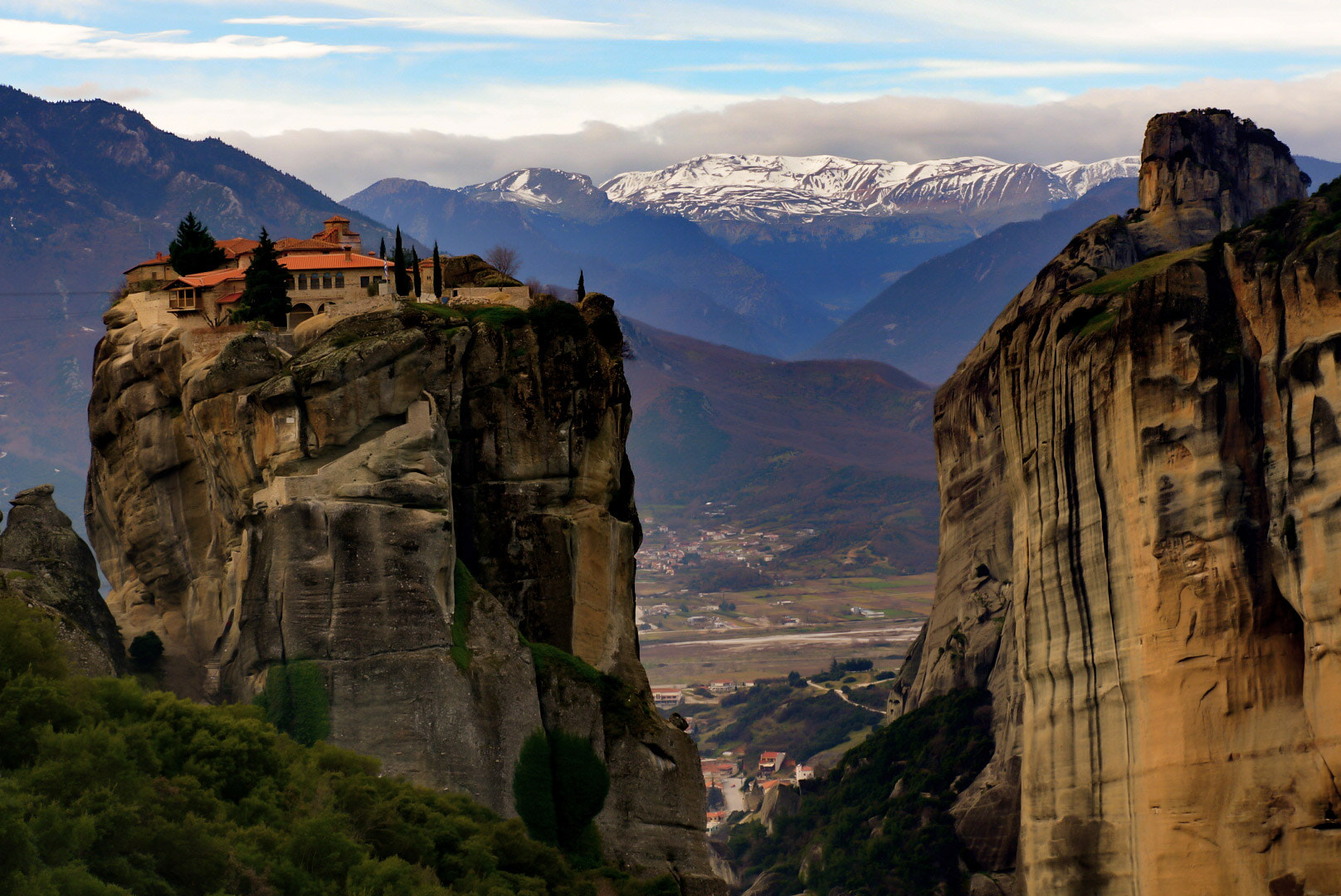 Sony Alpha NEX-5T sample photo. Meteora photography