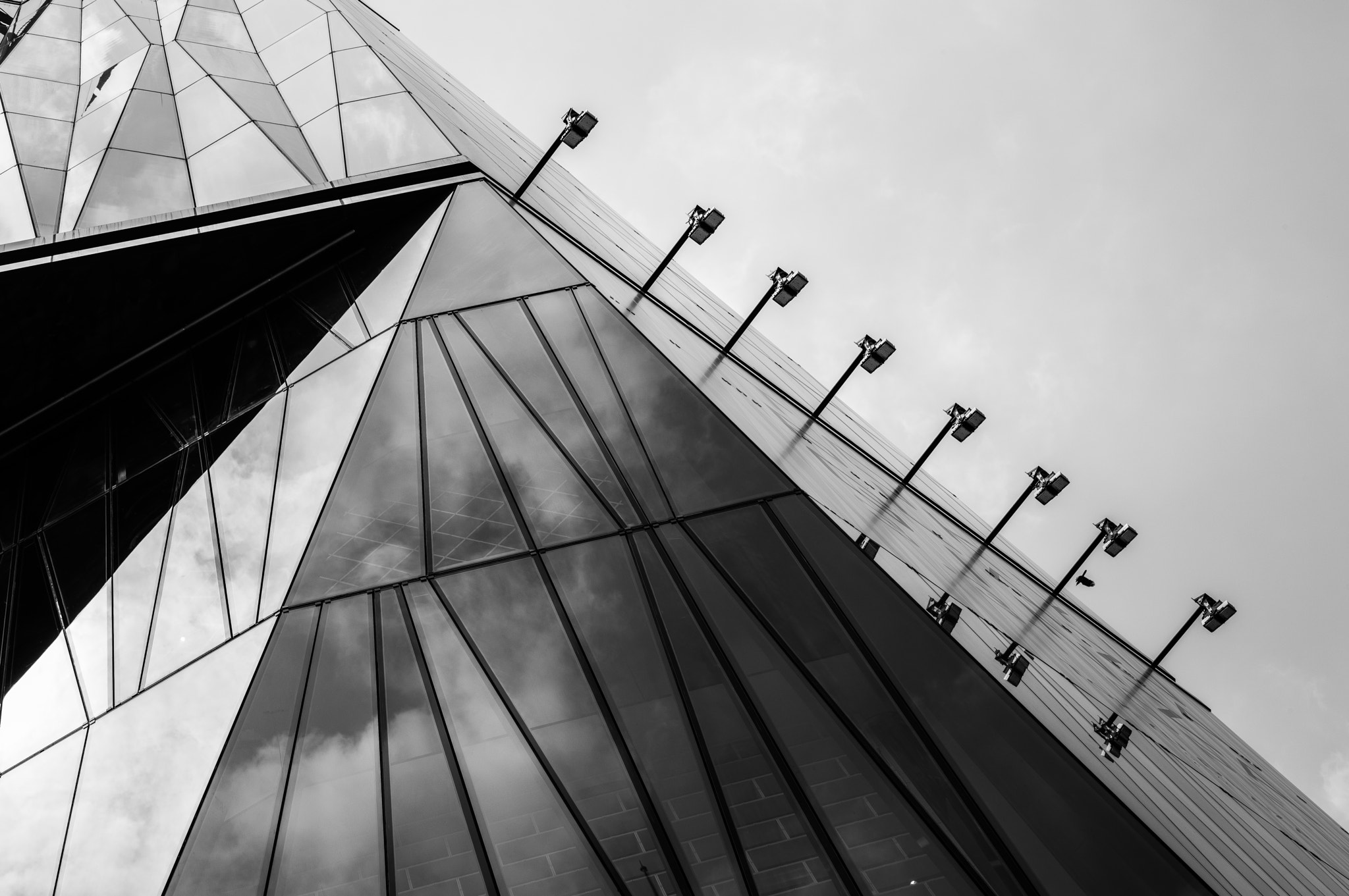 Leica S (TYP 006) + Summarit-S 70 sample photo. Glass wall photography