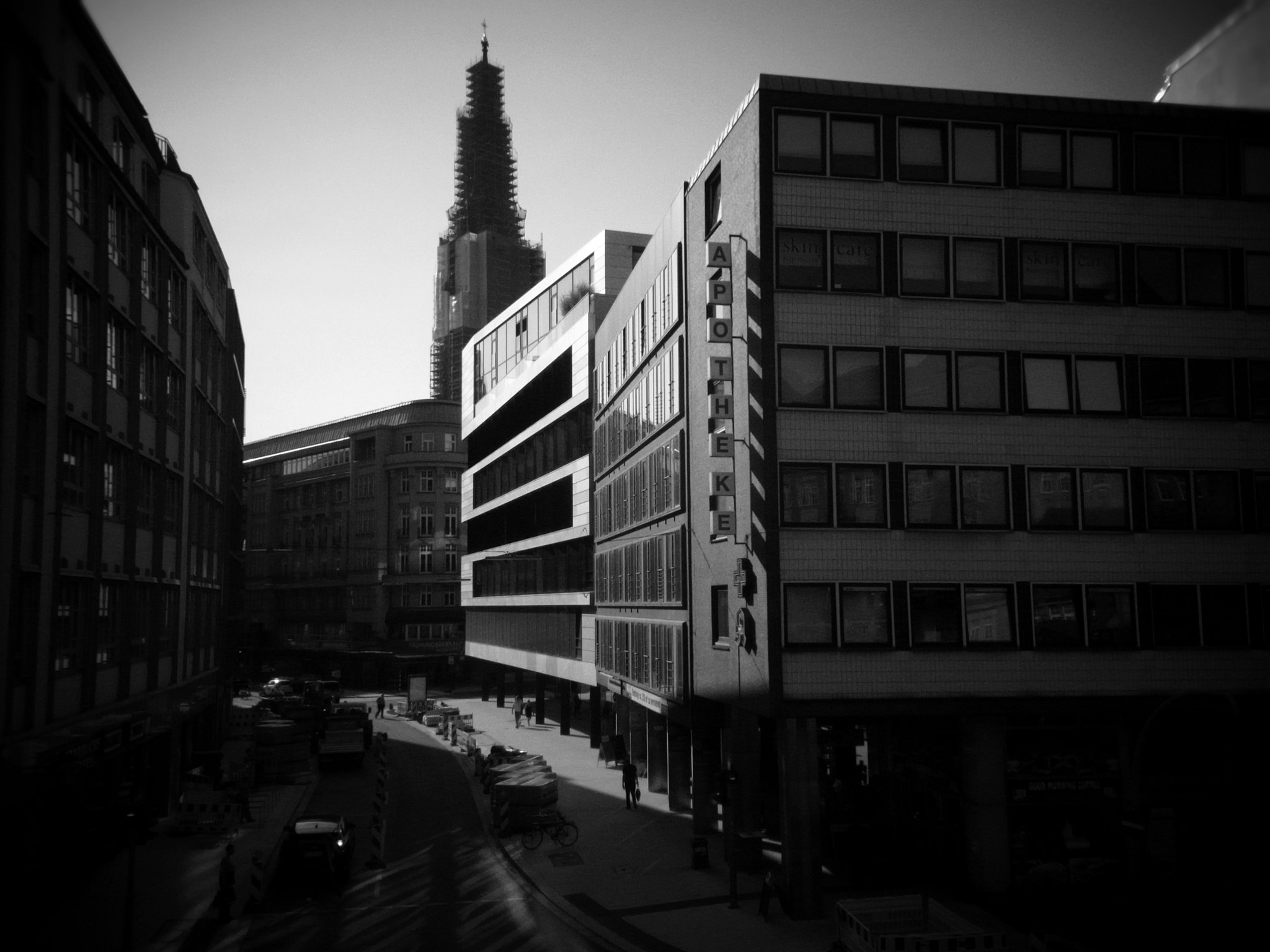 Ricoh CX5 sample photo. Hamburg - rödingsmarkt photography