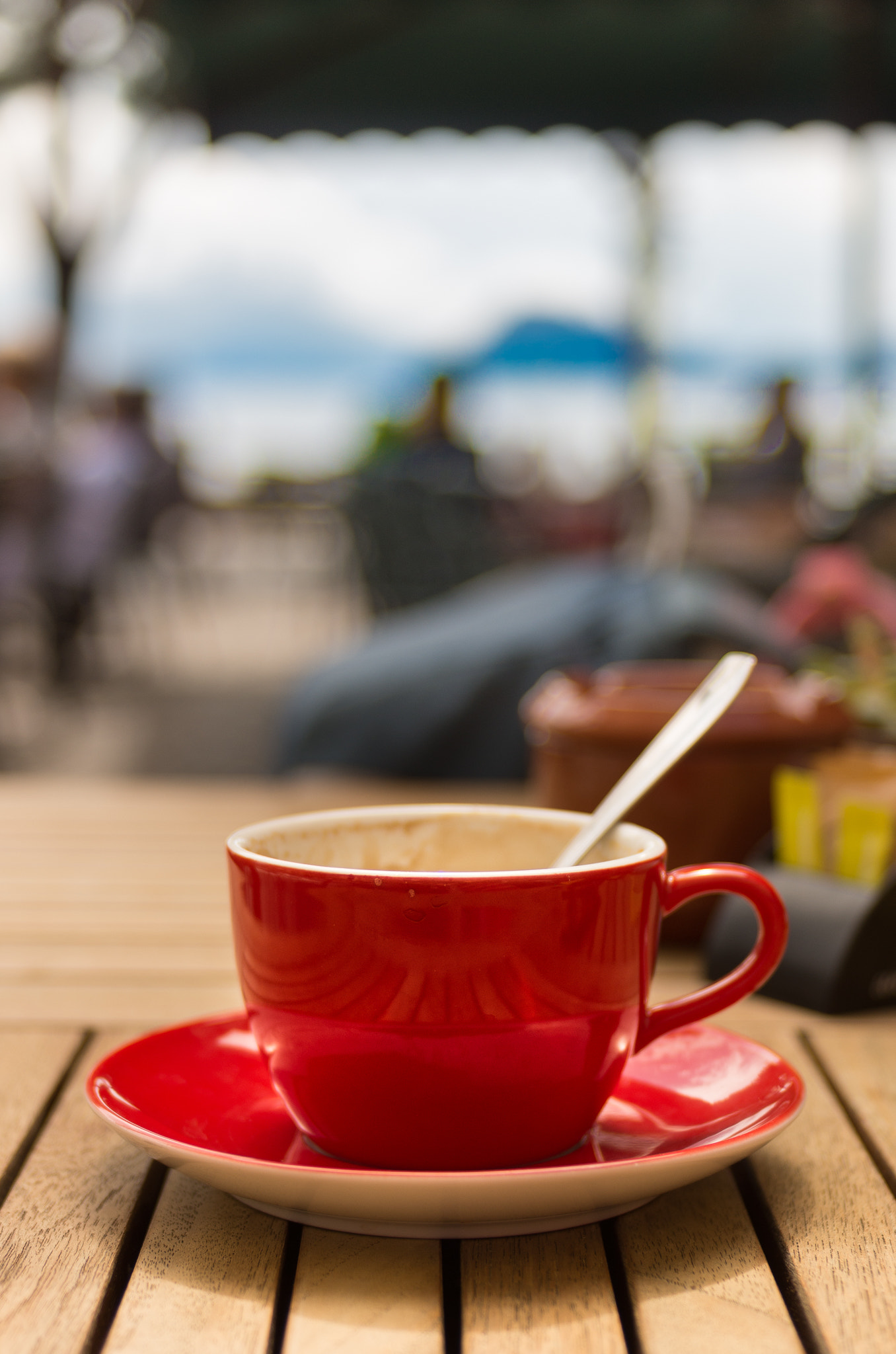 Pentax smc DA 40mm F2.8 Limited sample photo. Cappuccino del lago di como photography