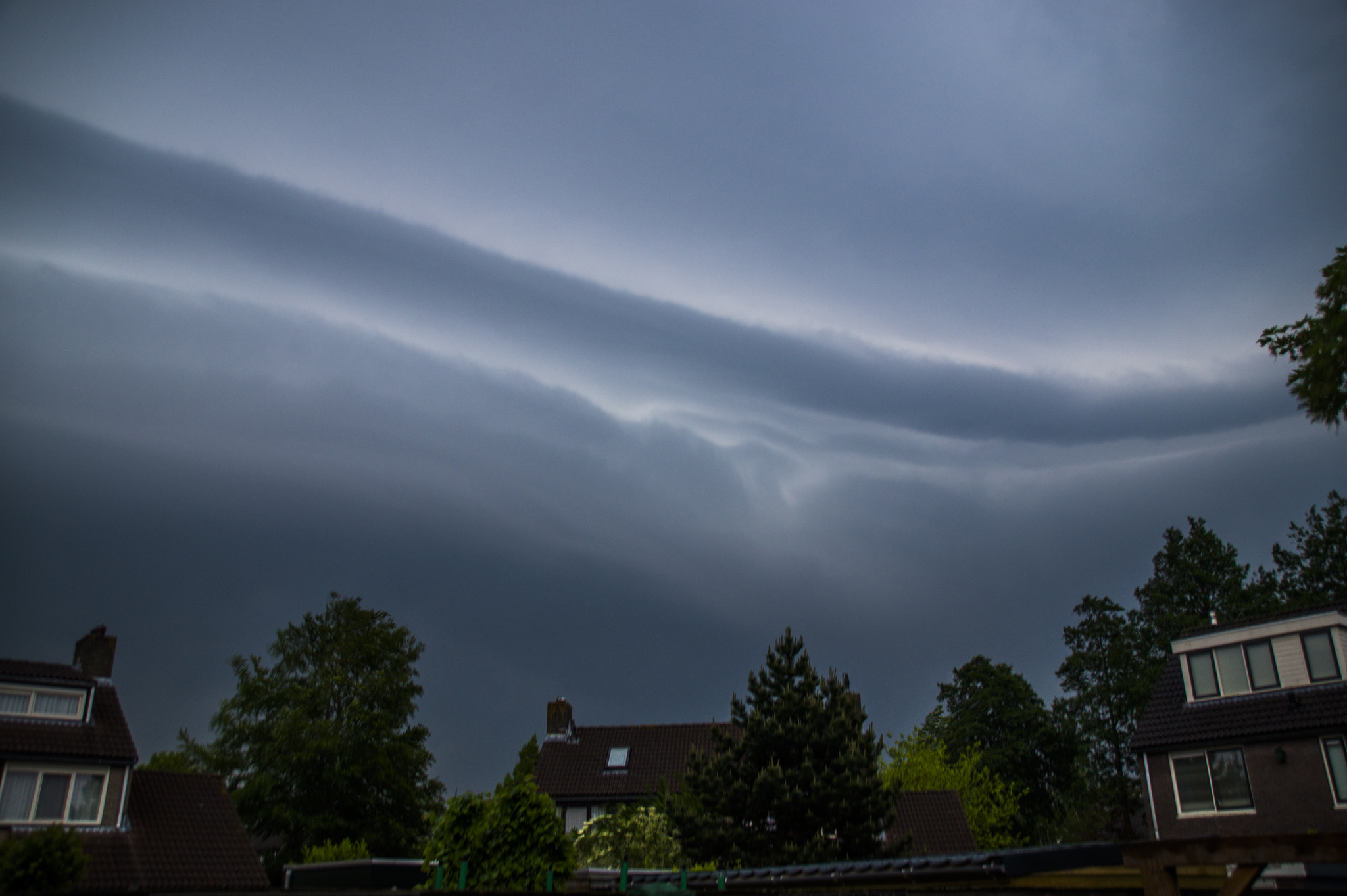 Sony SLT-A58 + Tamron AF 28-105mm F4-5.6 [IF] sample photo. Impressive shelfcloud in may photography