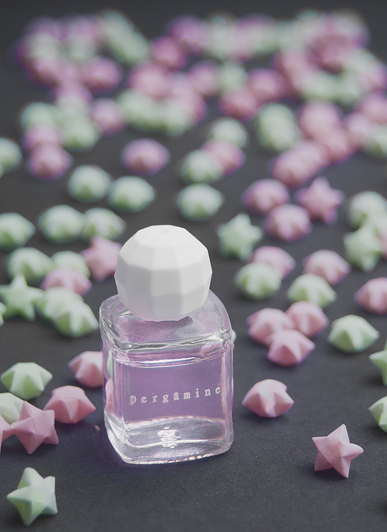 Pentax K-x + A Series Lens sample photo. Perfume photography