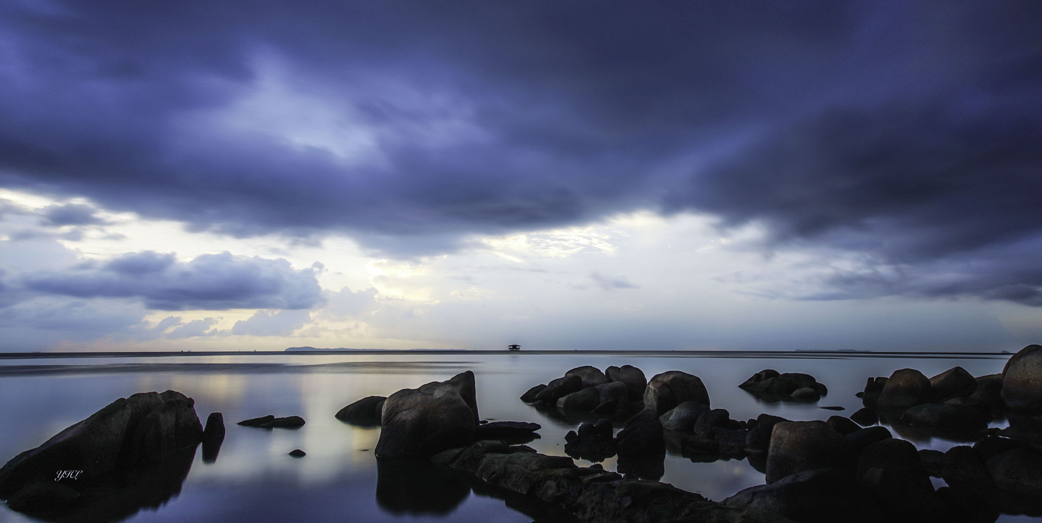 16-35mm F4 G SSM OSS sample photo. Bintan sunrise photography