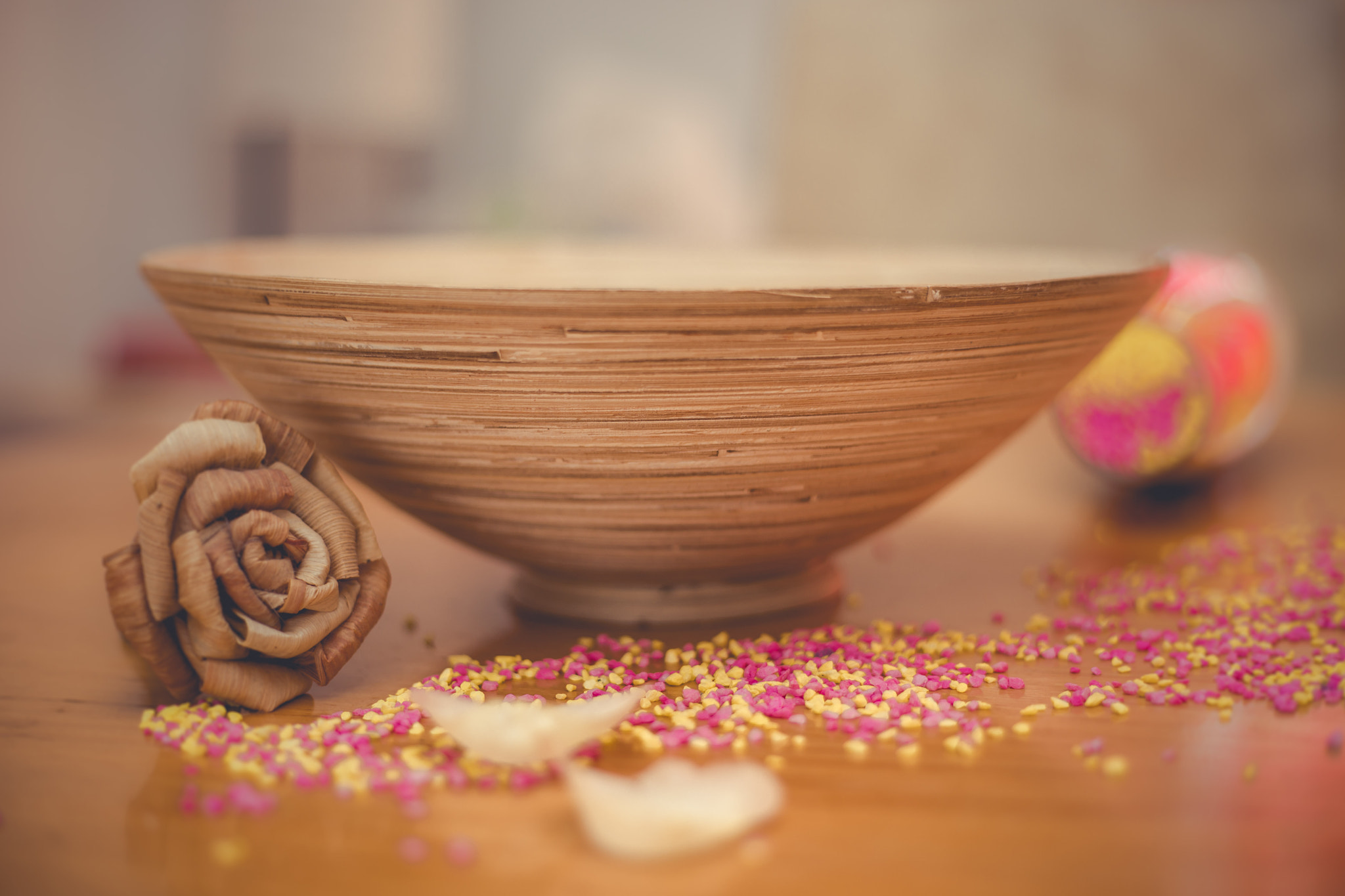 Canon EF 50mm f/1.8 sample photo. Perfect colours photography