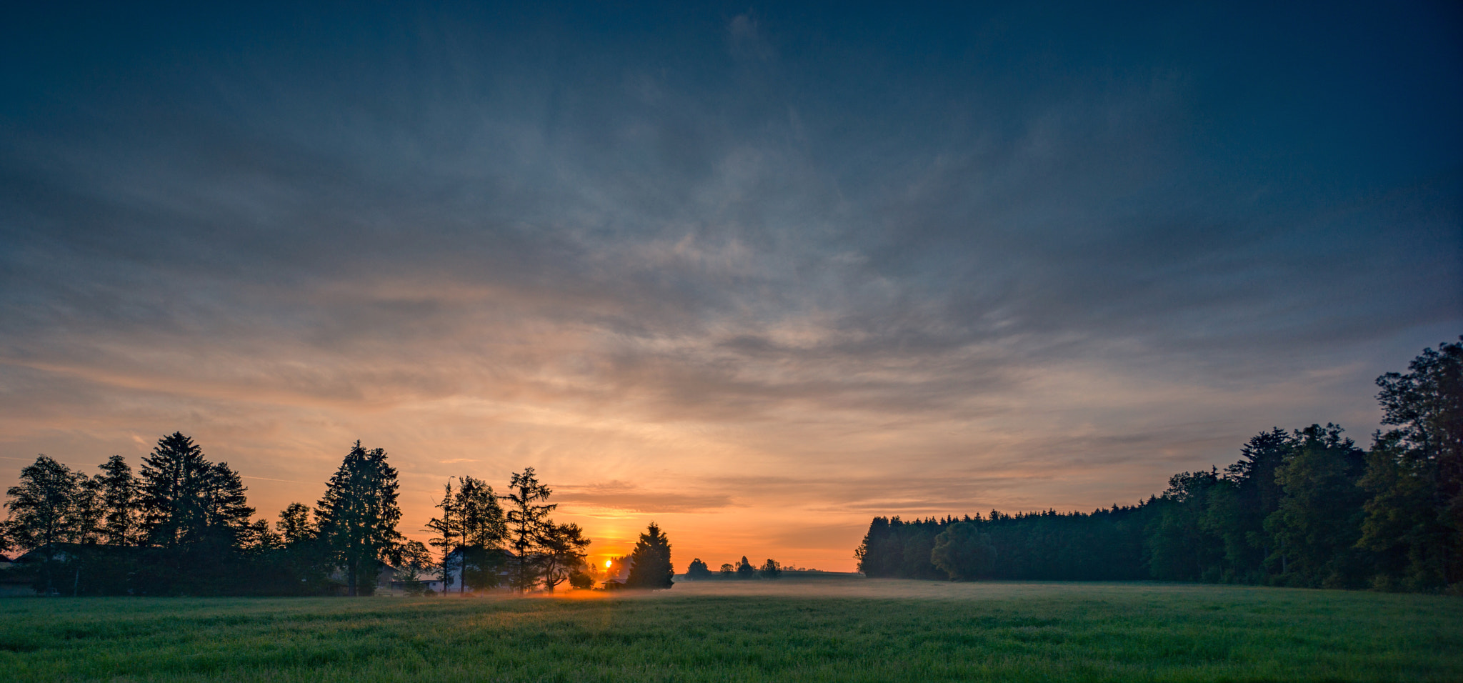 Sony E 10-18mm F4 OSS sample photo. What a great day starting with this amazing sunrise. photography