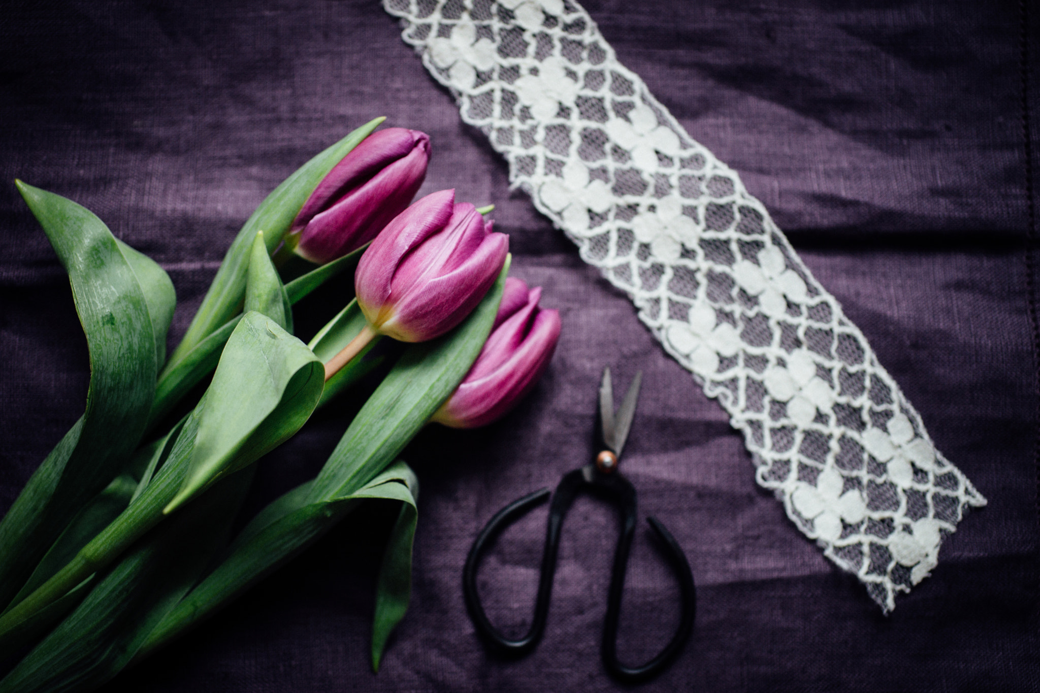 Sony a99 II + Sigma 30mm F1.4 EX DC HSM sample photo. Tulips & lace photography