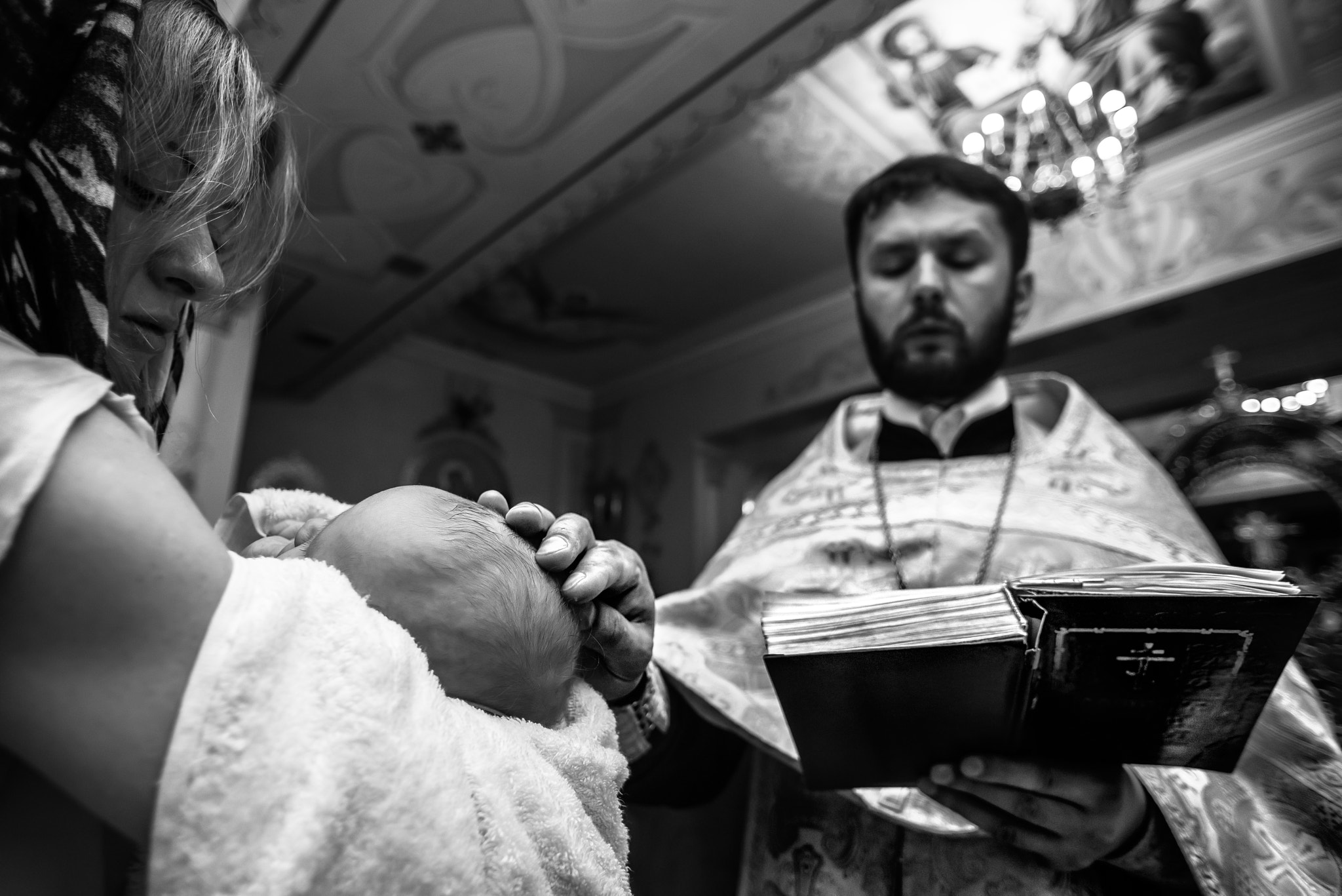 Nikon D810 + Nikon AF Nikkor 20mm F2.8D sample photo. Christening photography