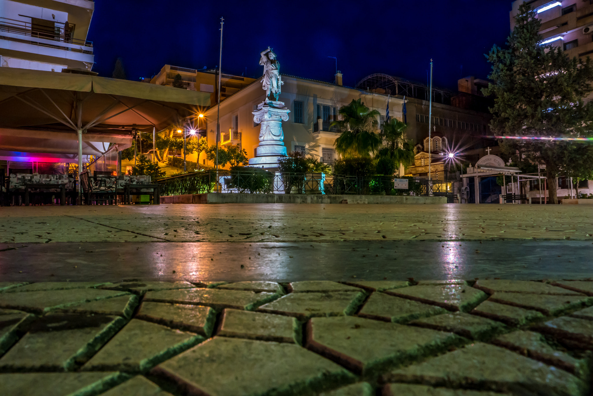 Samsung NX1 sample photo. Athanasios diakos' square photography