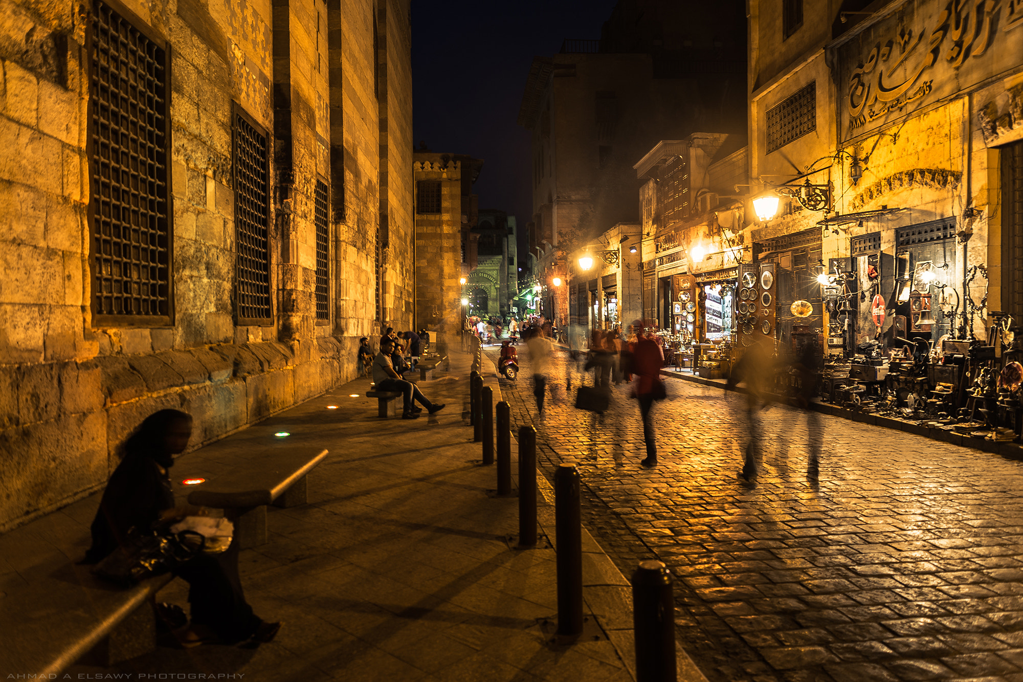 Minolta AF 28-80mm F3.5-5.6 II sample photo. Street of souls photography