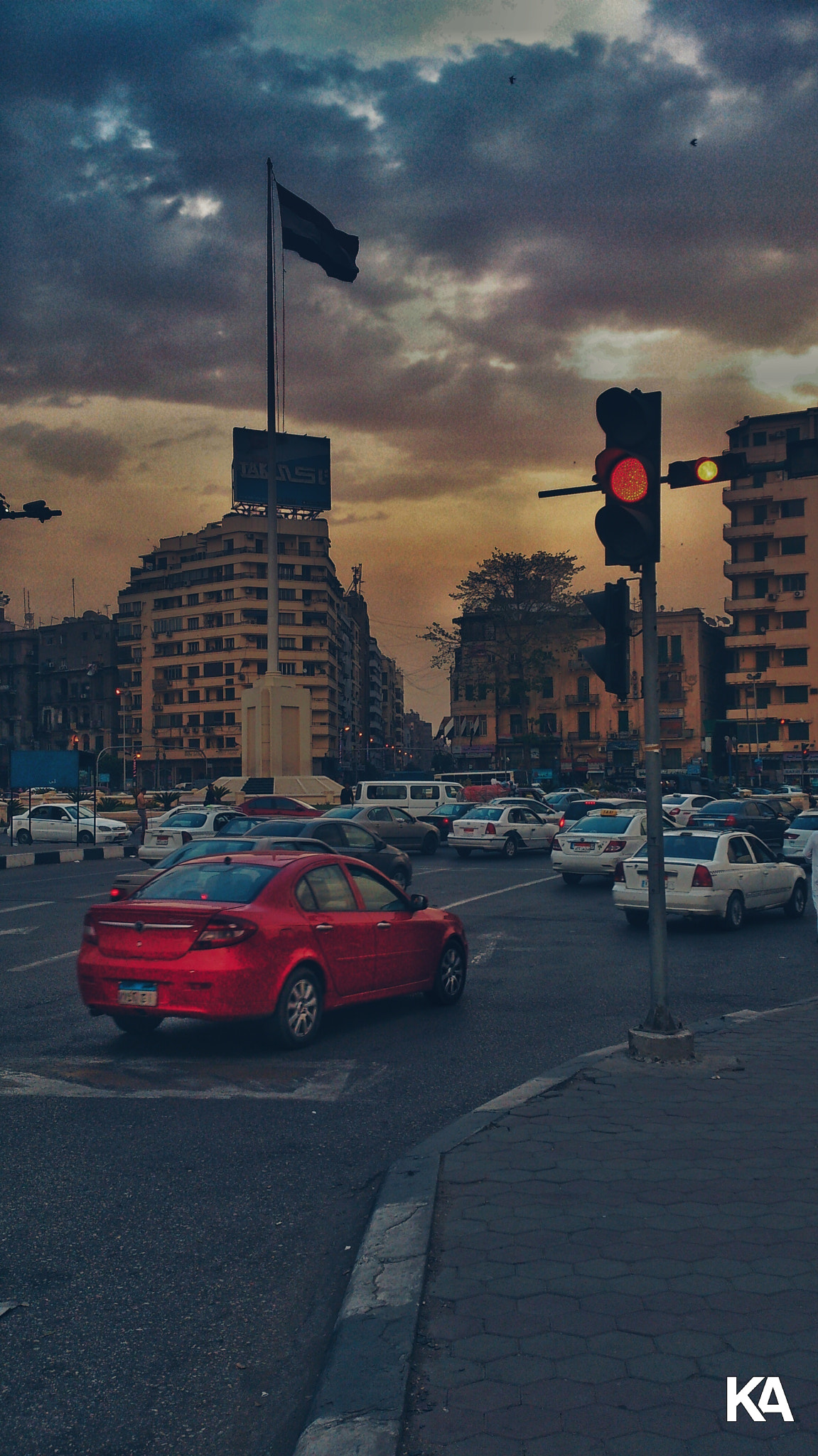 Sony Xperia V sample photo. Tahrir square photography