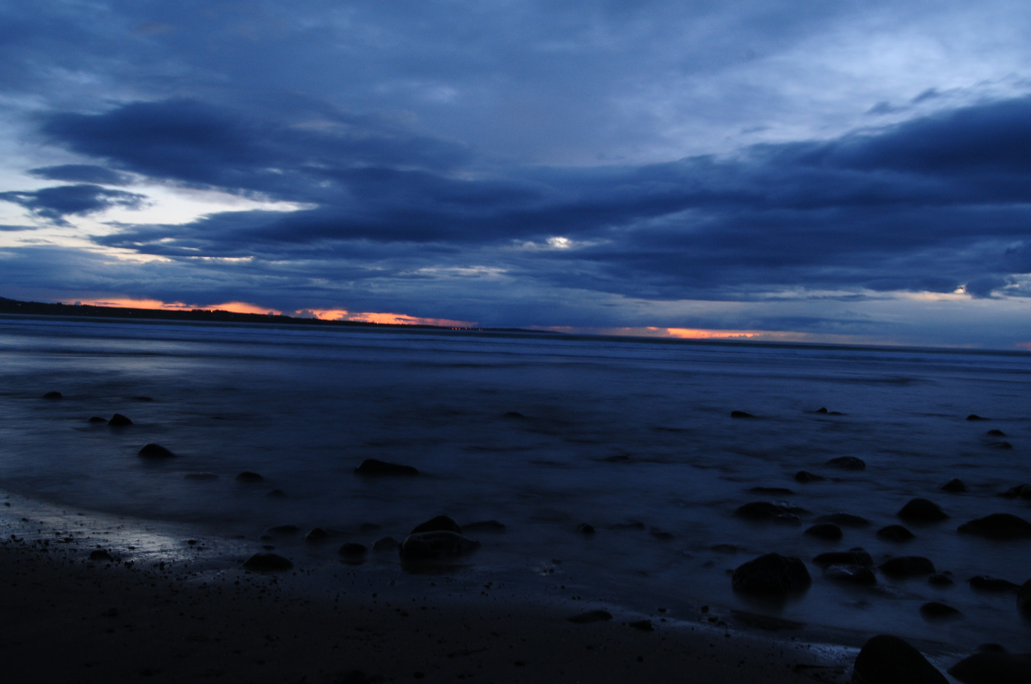 Nikon D300S sample photo. Blurry waters photography