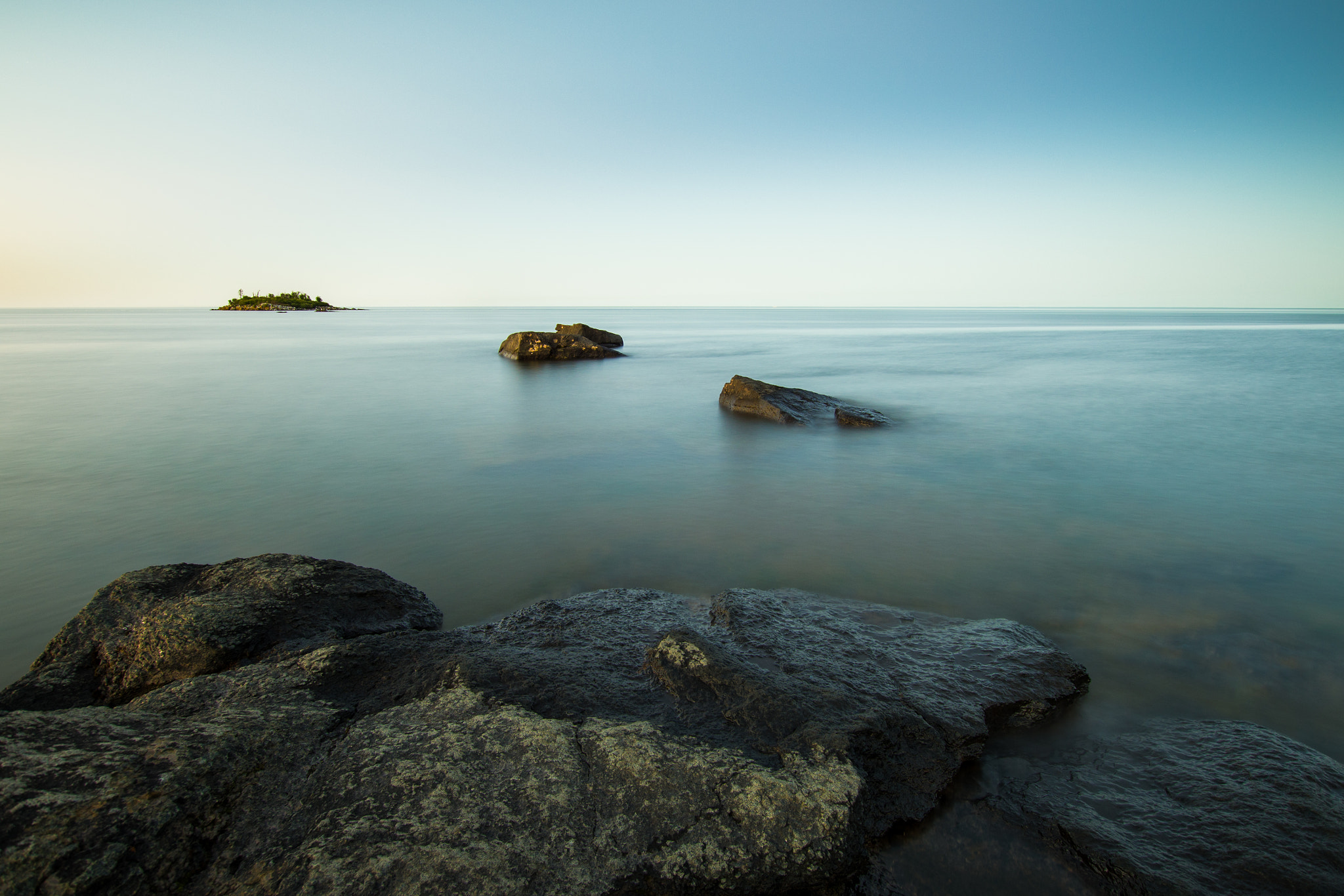 Sigma 10-20mm F3.5 EX DC HSM sample photo. Stepping stones photography