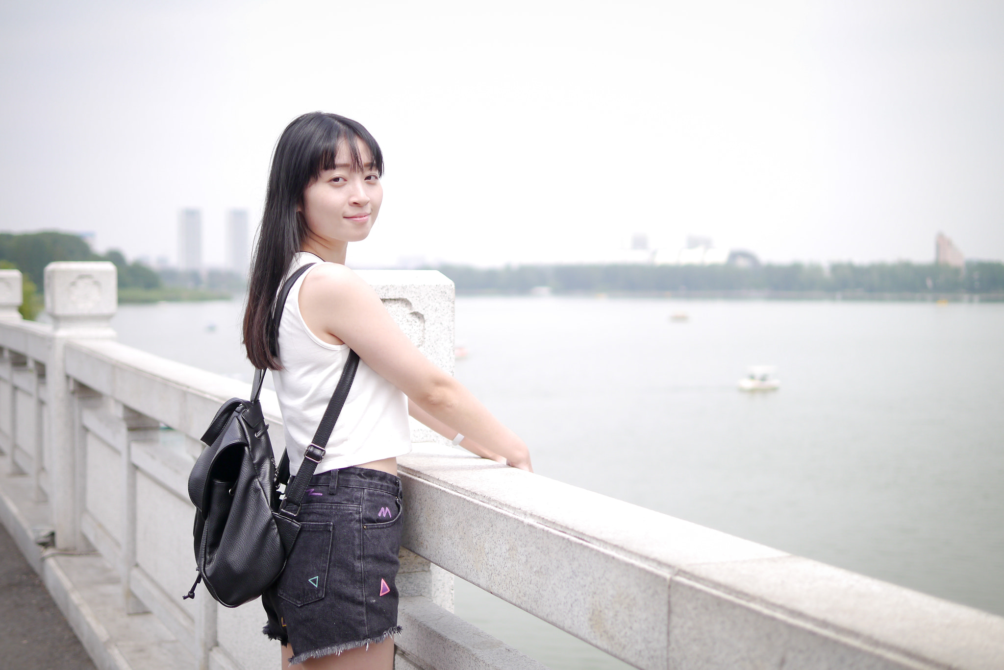 Panasonic Lumix DMC-GX1 + Panasonic Leica DG Summilux 25mm F1.4 II ASPH sample photo. 鸡鸣寺 photography