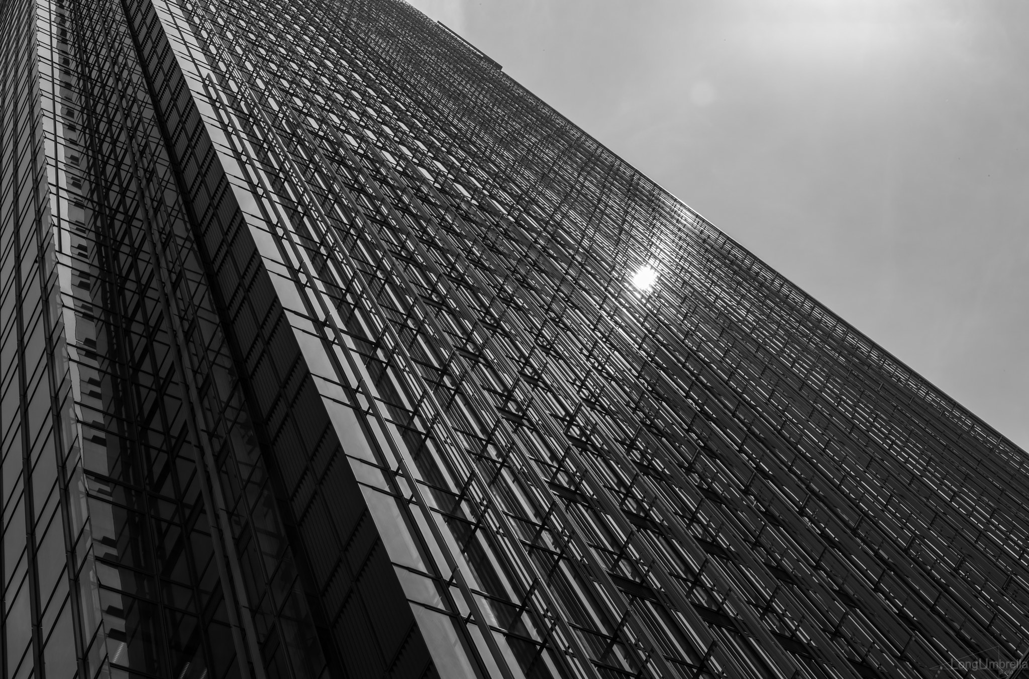 Leica S (TYP 006) + Summarit-S 70 sample photo. Glass wall photography