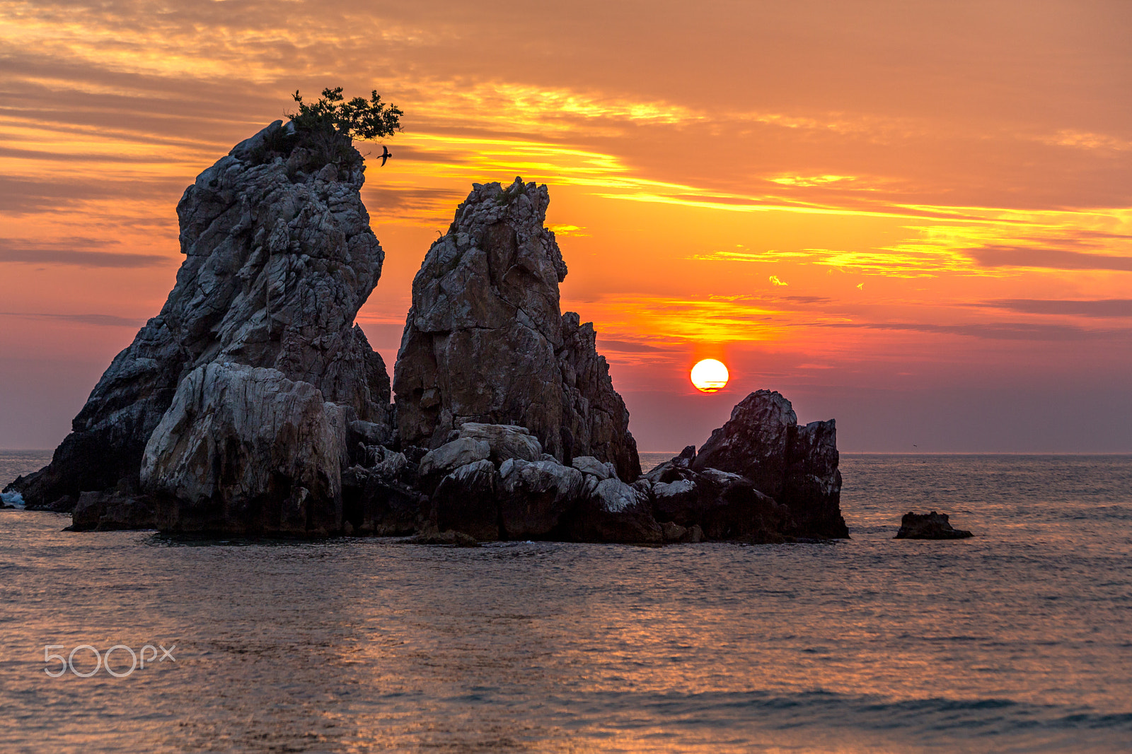 Canon EF 70-300mm F4-5.6 IS USM sample photo. Brothers rocks sunrise photography