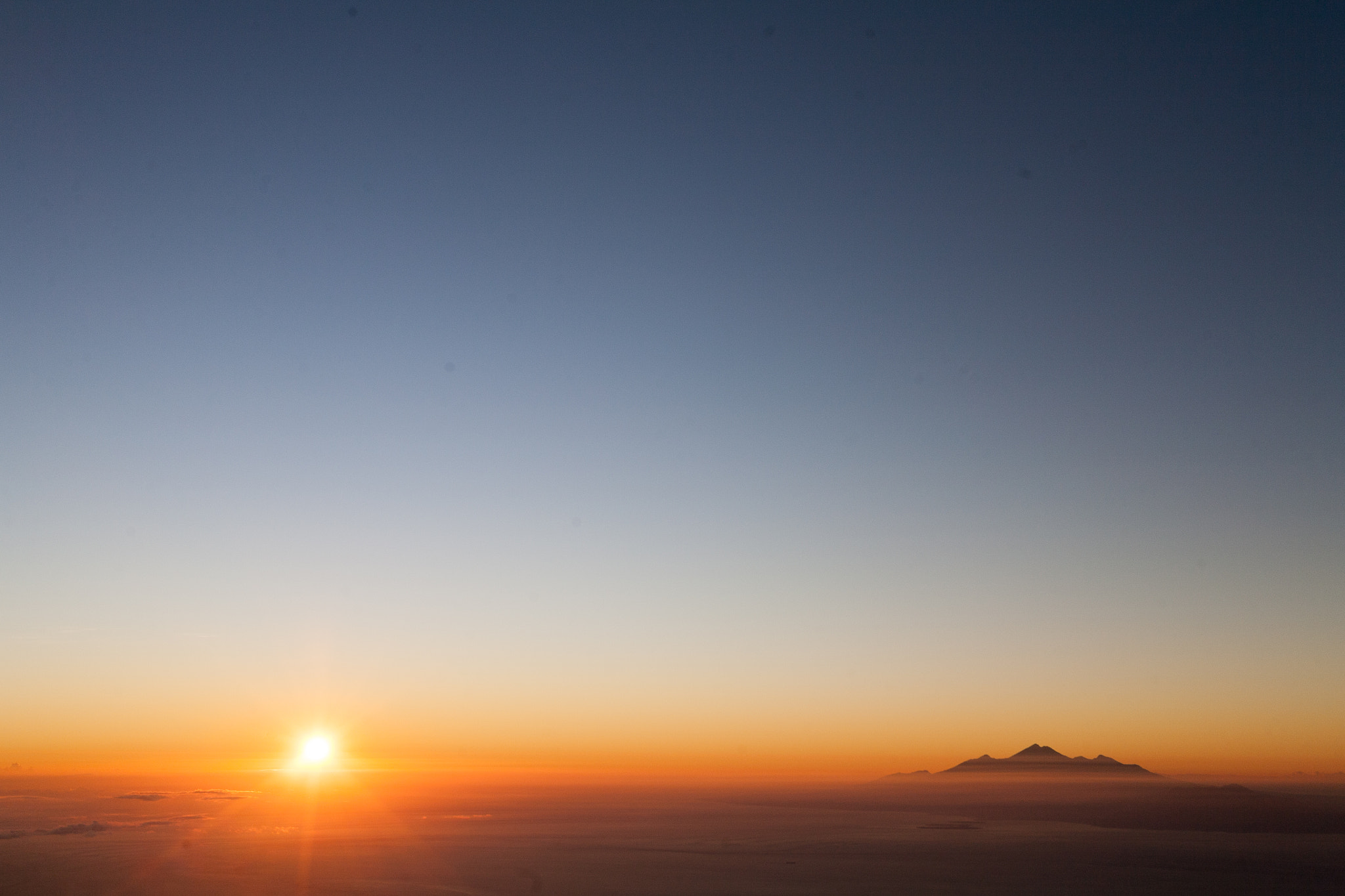 Canon EOS 5D + Canon EF 40mm F2.8 STM sample photo. Sunrise over lombok photography