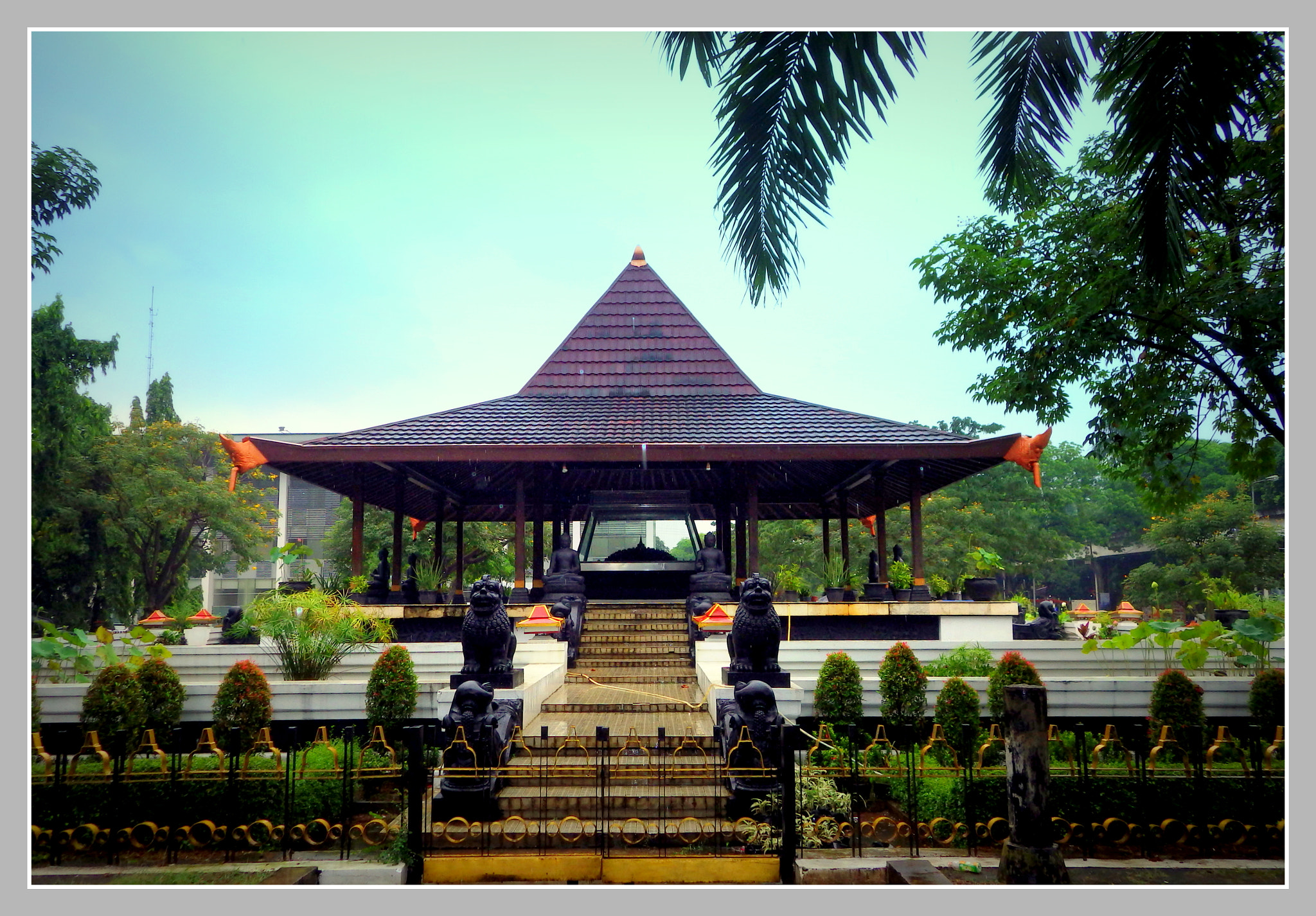 Ricoh WG-4 sample photo. Miniature of borobudur temple photography