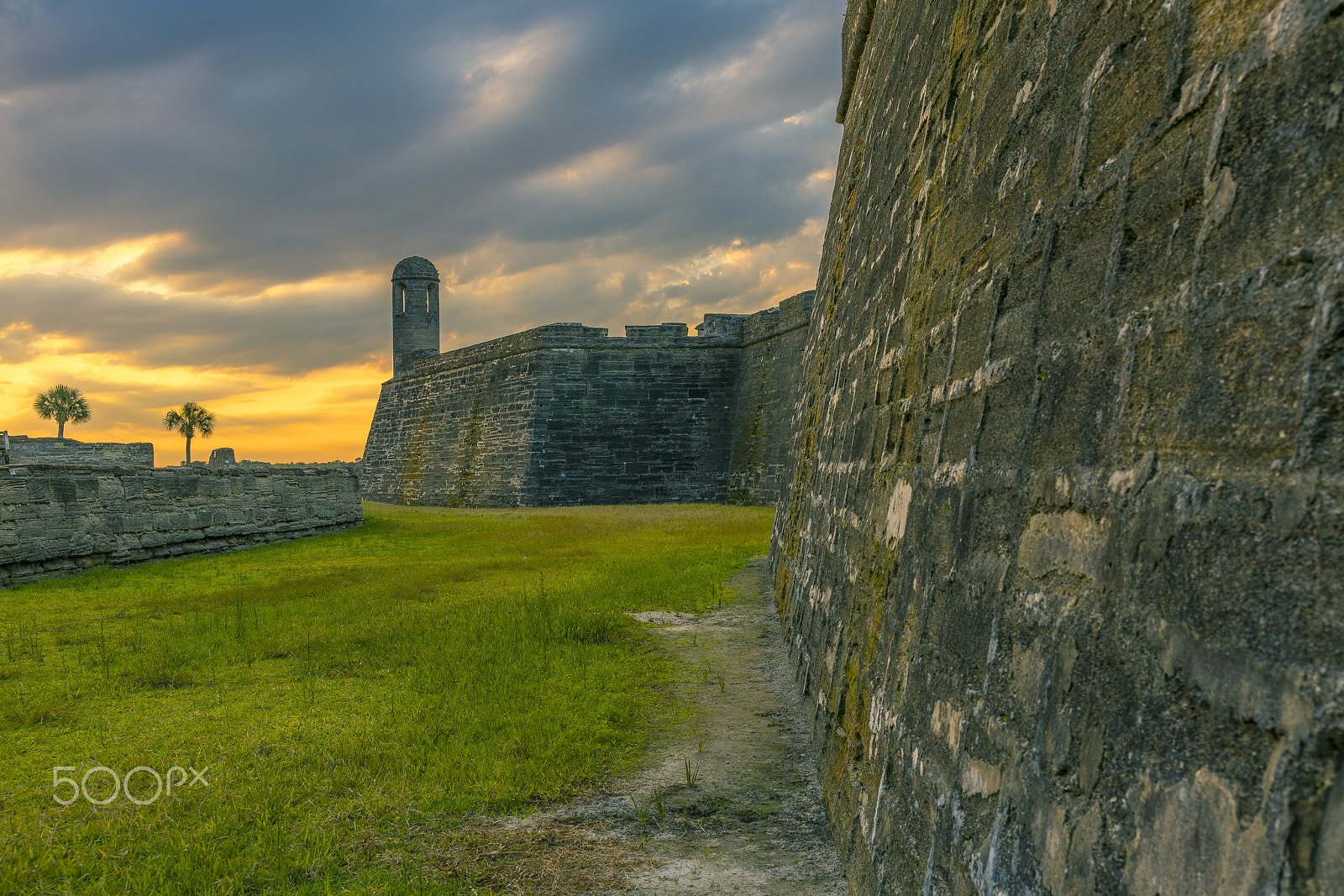 E 35mm F2 sample photo. St. augustine photography