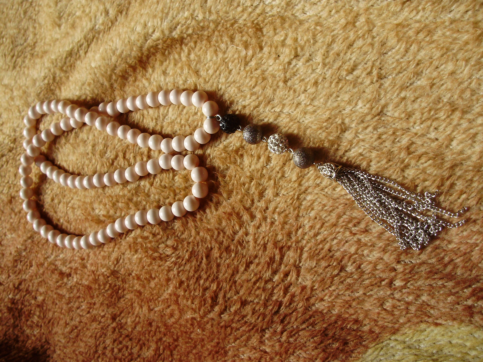 Olympus FE310,X840,C530 sample photo. Handmade necklace with shambala beads photography