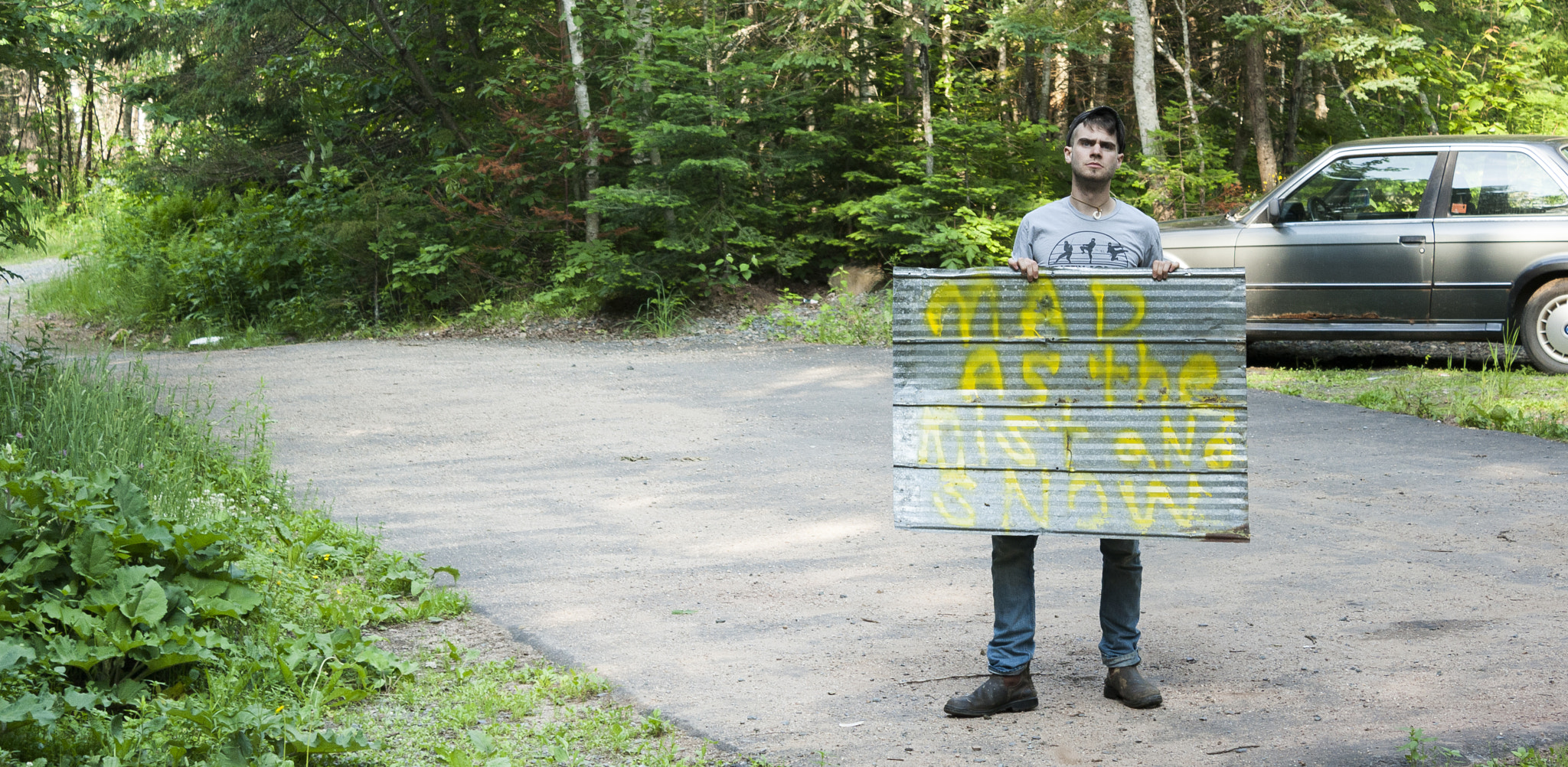 Canon EOS 400D (EOS Digital Rebel XTi / EOS Kiss Digital X) sample photo. Mad as the mist & snow (2009) photography