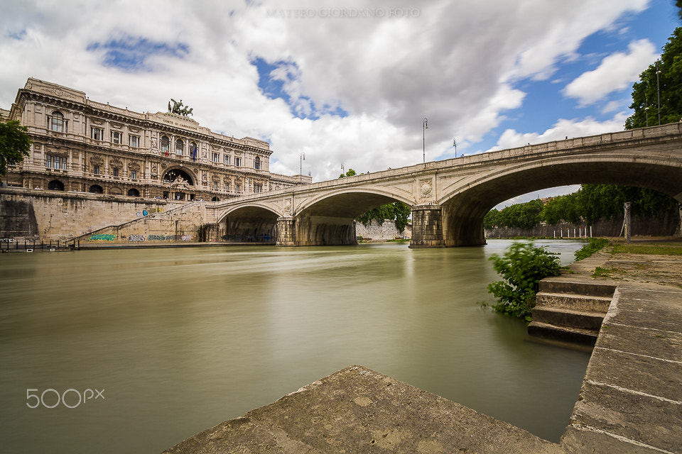 Canon EF-S 10-18mm F4.5–5.6 IS STM sample photo. Palazzaccio dal lungotevere photography
