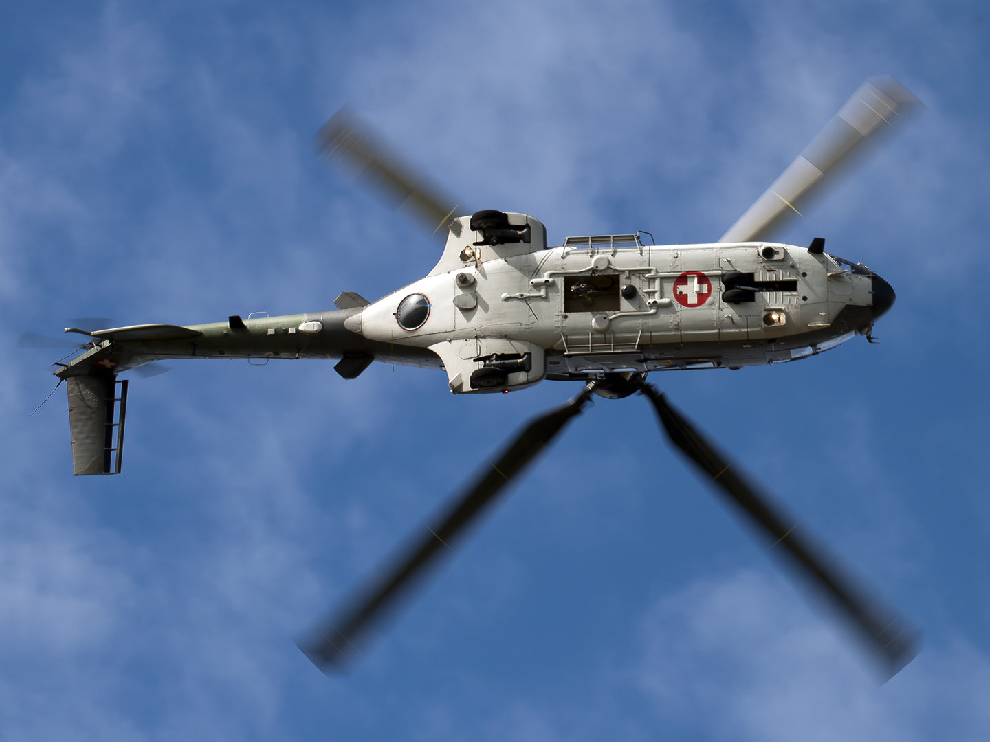 Canon EOS 500D (EOS Rebel T1i / EOS Kiss X3) sample photo. Swiss air force eurocopter super puma photography