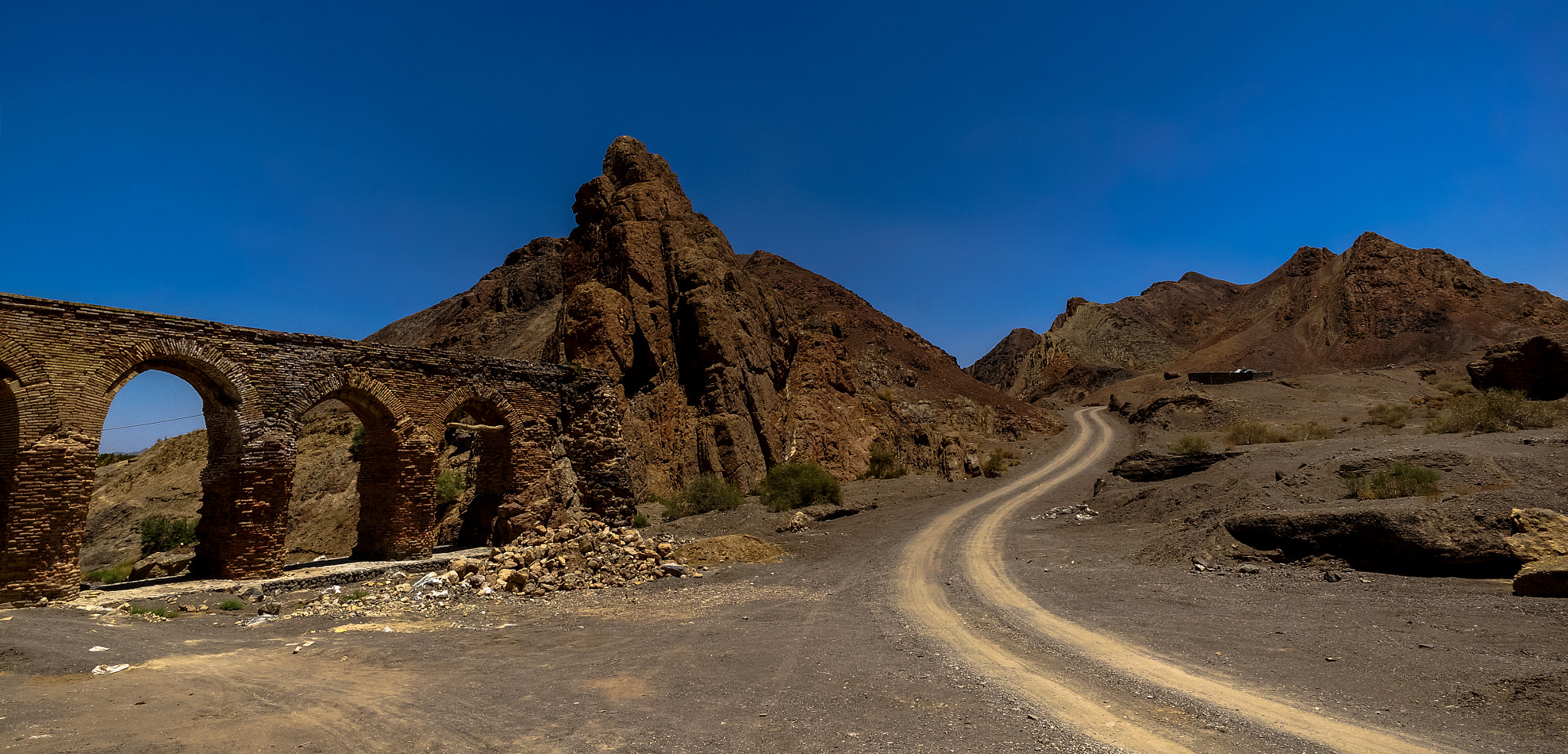 Sony Alpha NEX-5R + ZEISS Touit 12mm F2.8 sample photo. Different paths photography