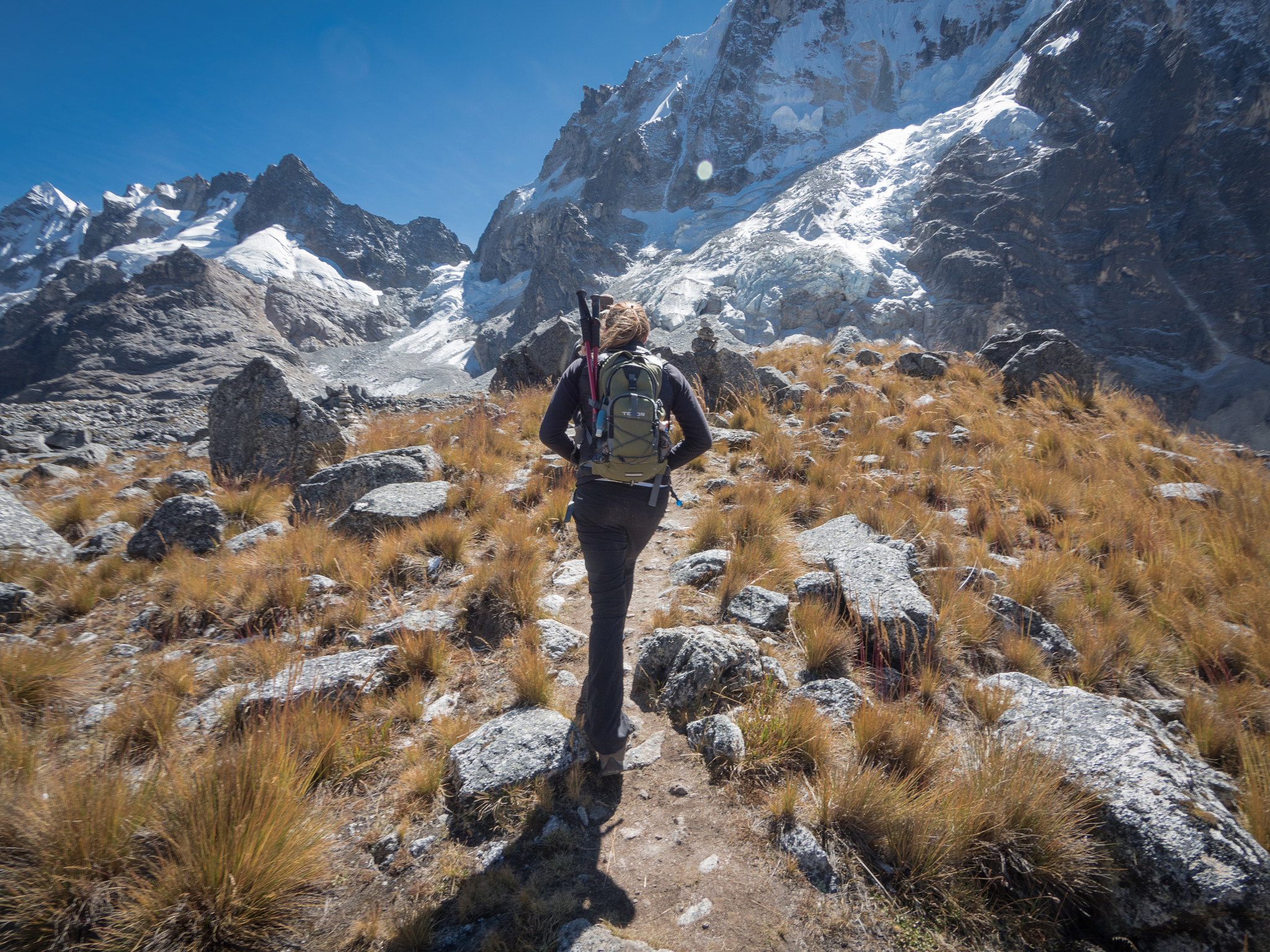 Panasonic Lumix G Vario 7-14mm F4 ASPH sample photo. Nearing the high point of the salkantay trek photography