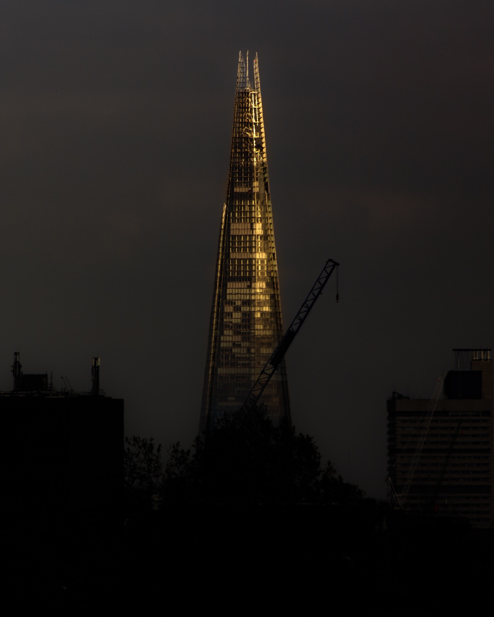 Sigma 70-300mm F4-5.6 APO DG Macro sample photo. Shard rework photography