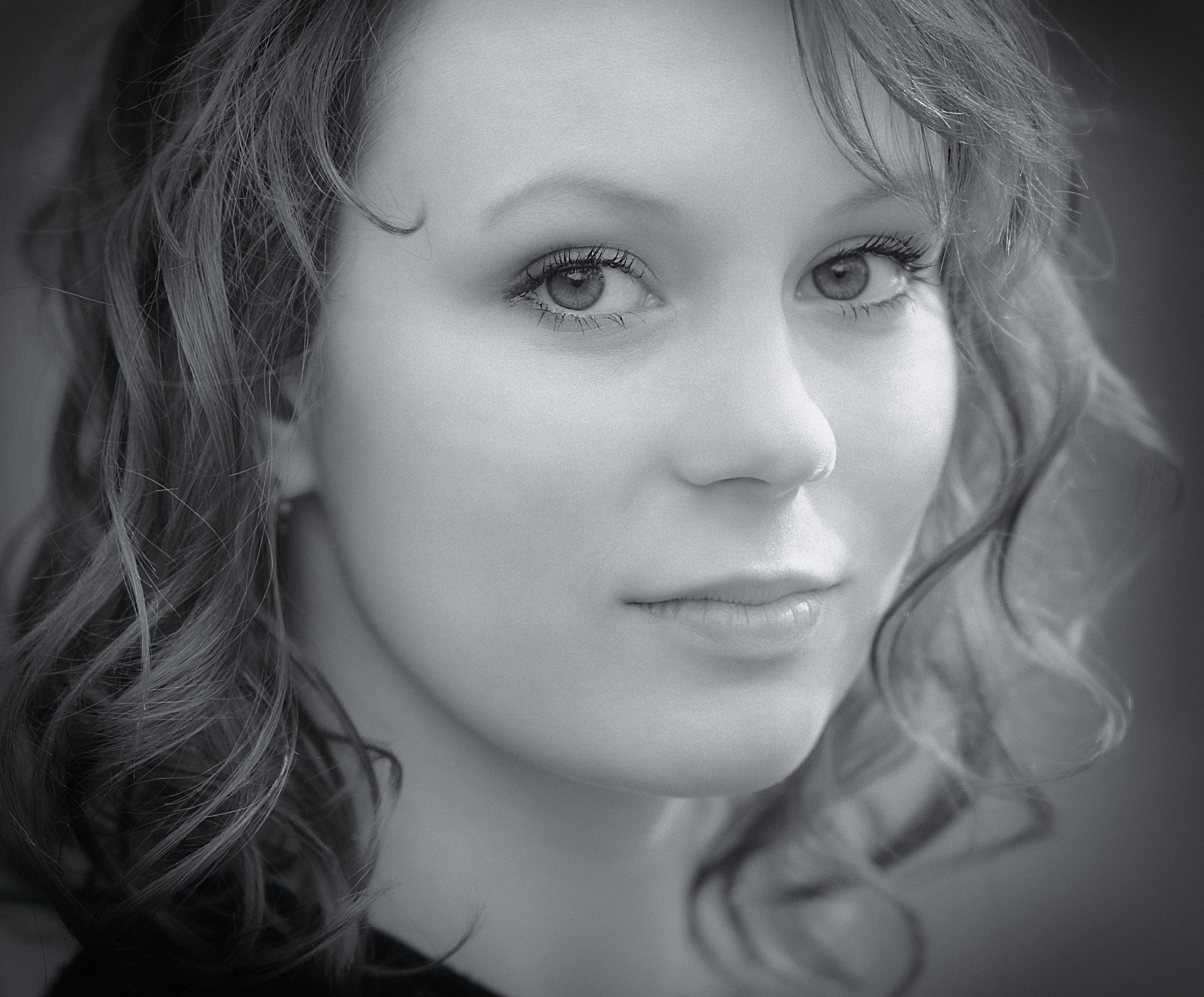 Nikon AF-S Nikkor 85mm F1.4G sample photo. Jacqueline b&w photography