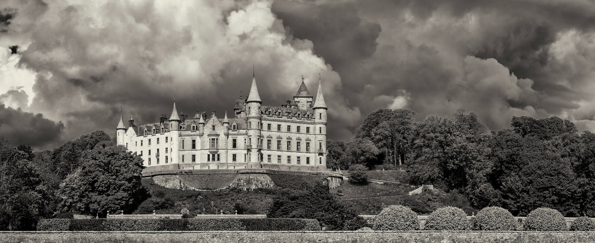 Pentax K-3 II sample photo. Dunrobin castle photography